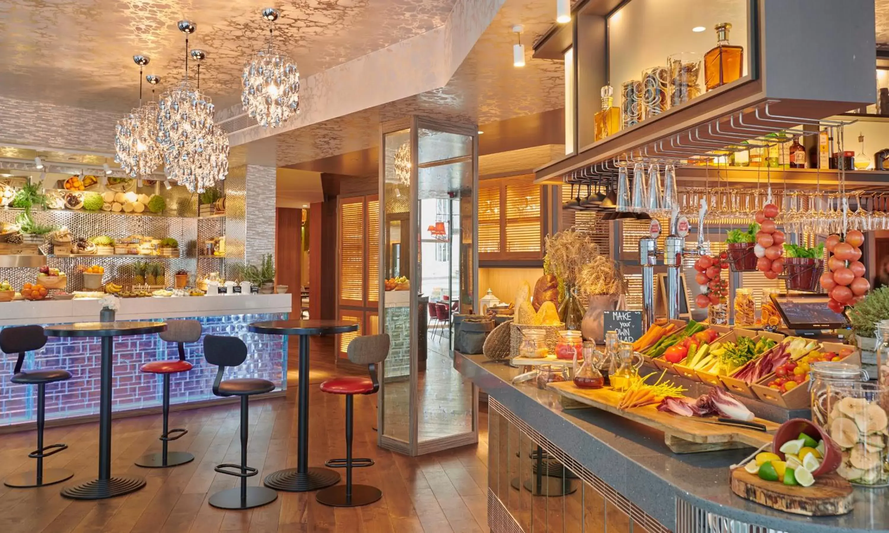 Restaurant/places to eat in Hyatt Centric Gran Via Madrid Restaurant/places to eat in Hyatt Centric Gran Via Madrid