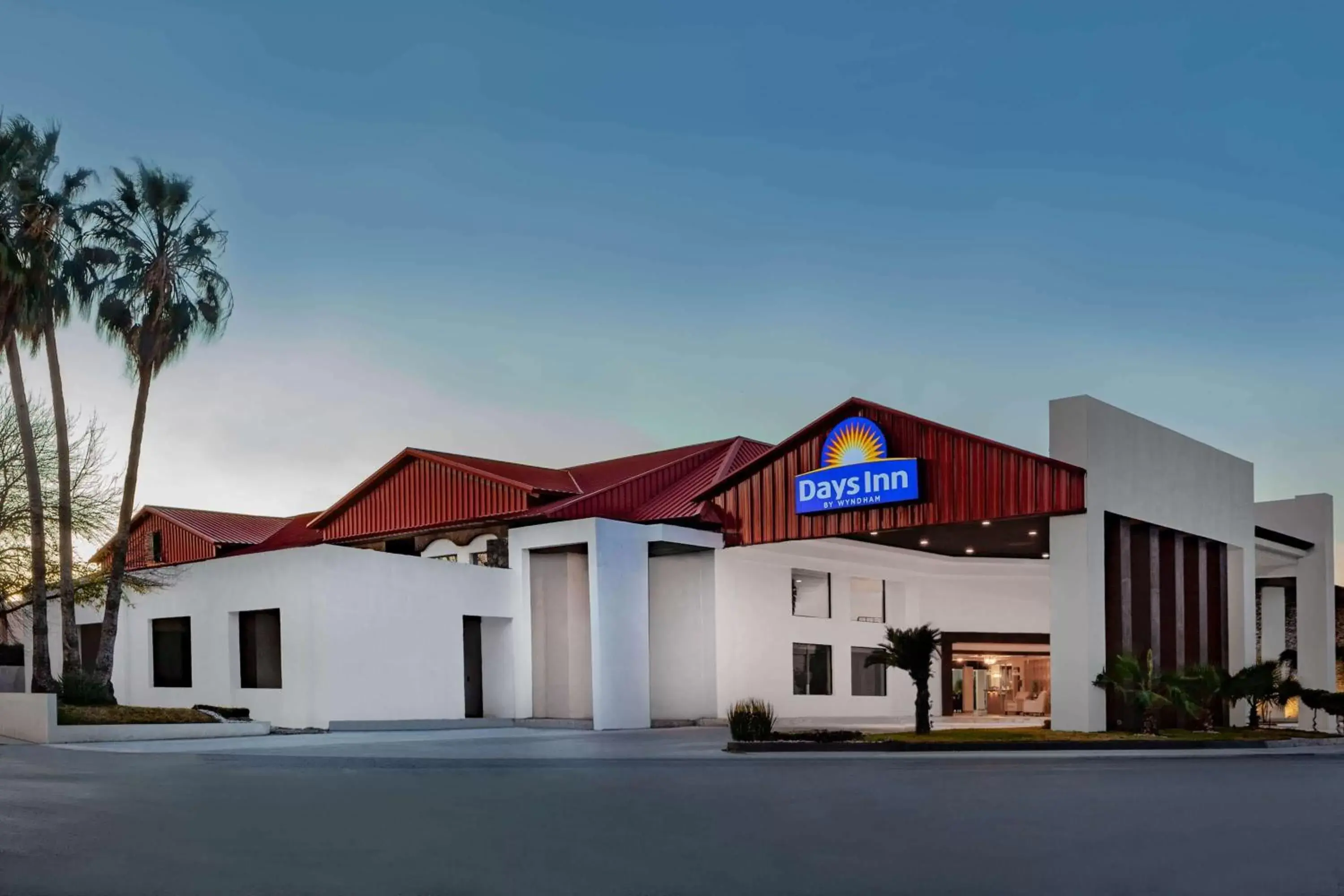 Property building in Days Inn by Wyndham Piedras Negras Property building in Days Inn by Wyndham Piedras Negras