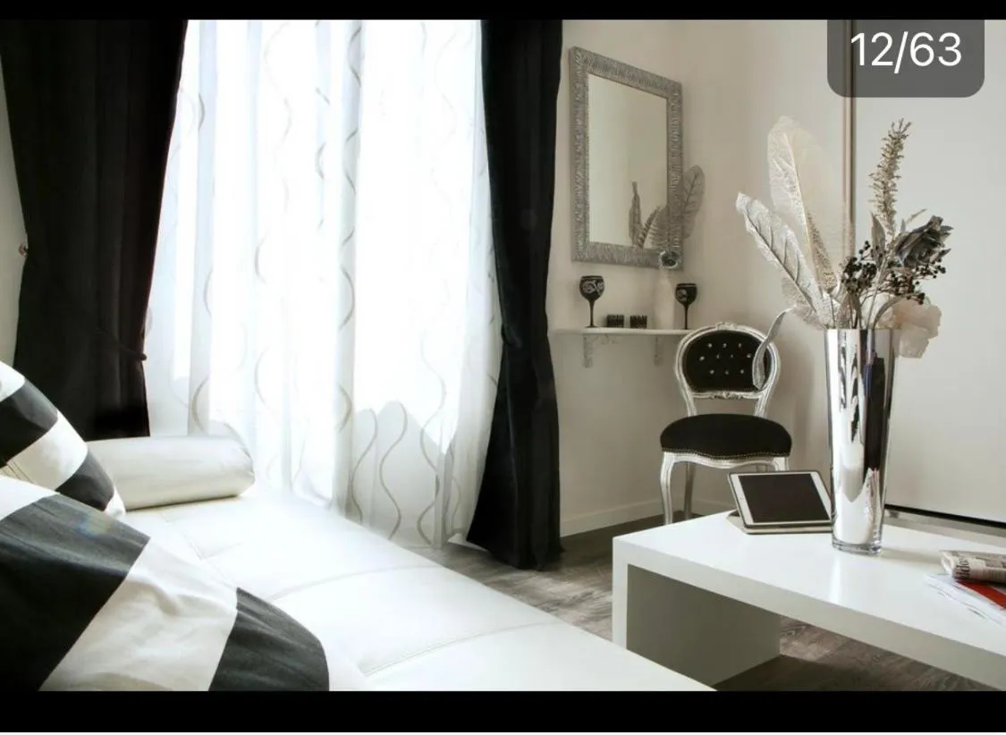 Bed in Rome Key Home