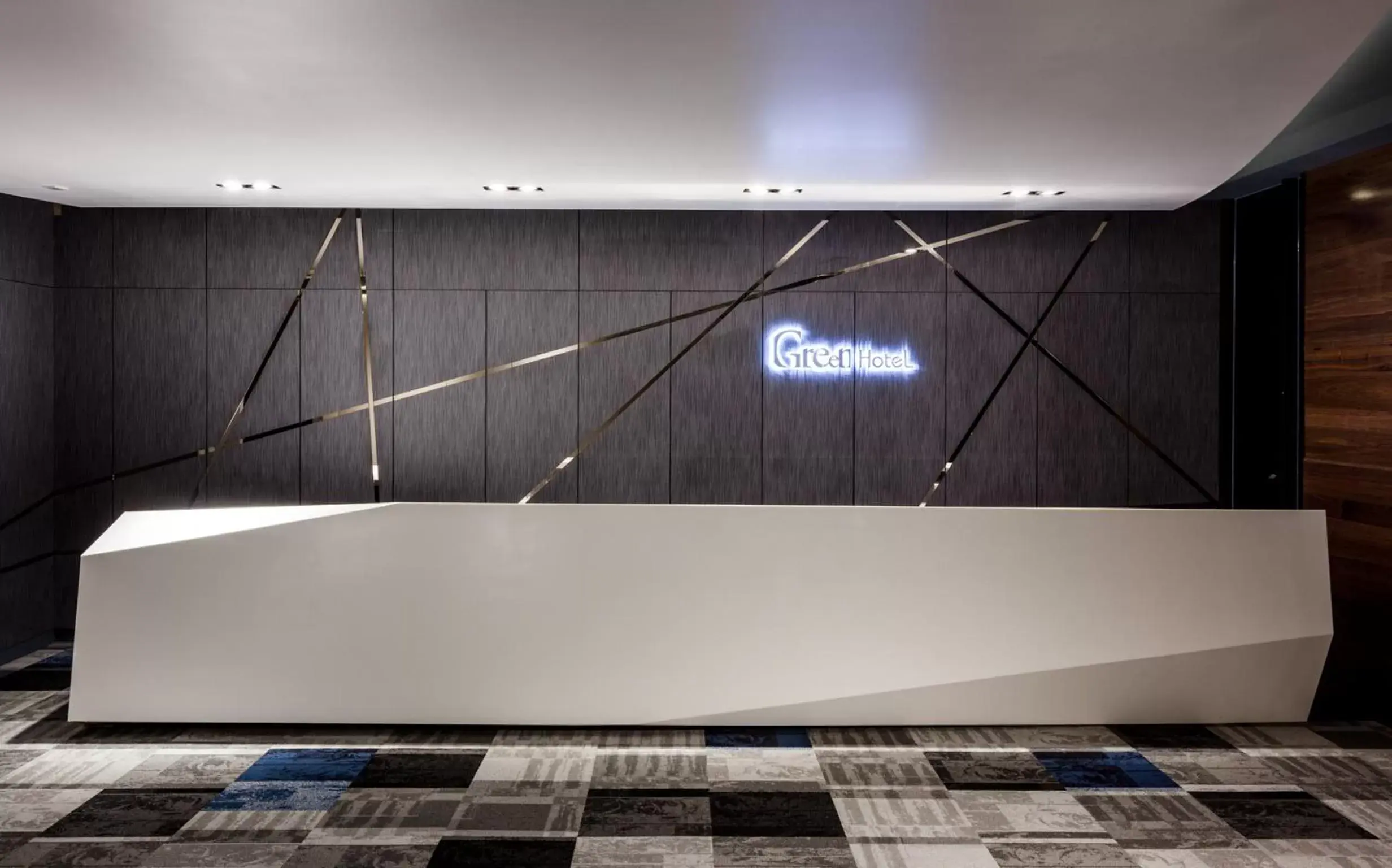 Lobby or reception in Green Hotel Lobby or reception in Green Hotel