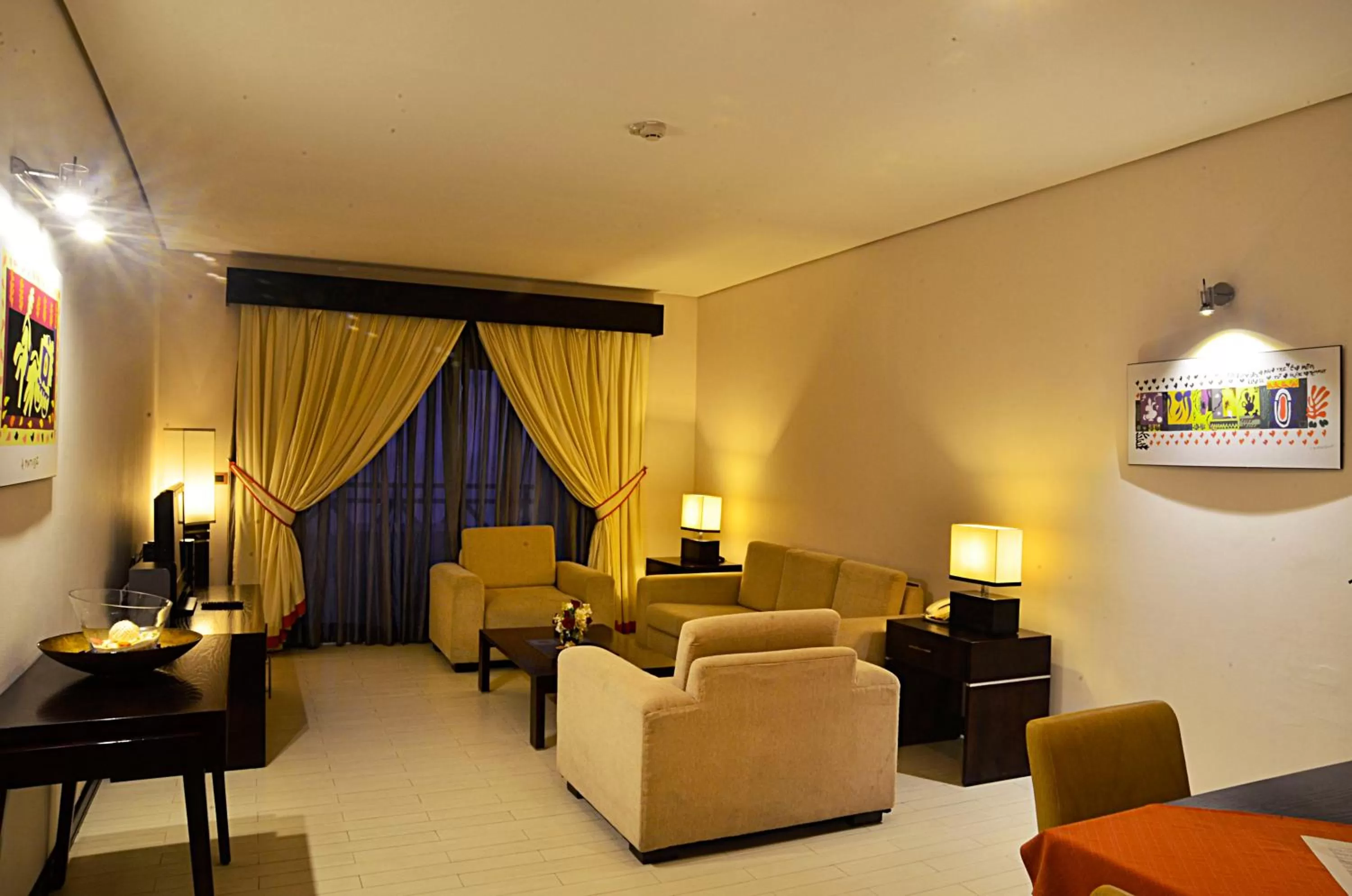 Living room in Thunderbird Resorts - Poro Point