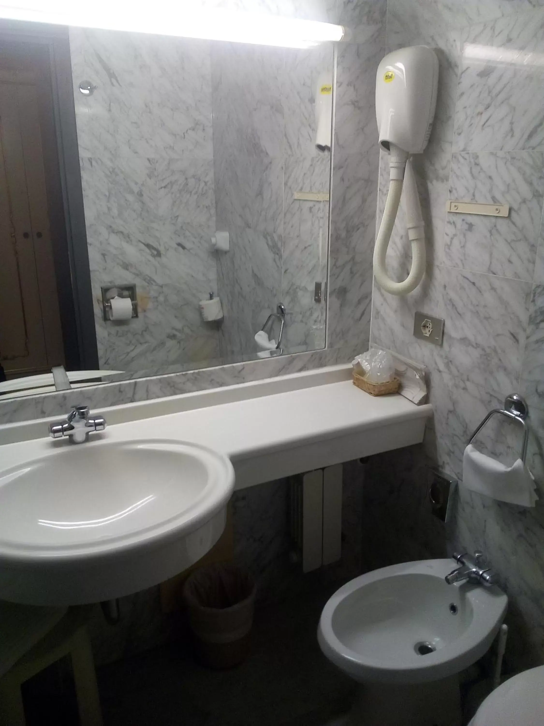 Decorative detail, Bathroom in Hotel Diana