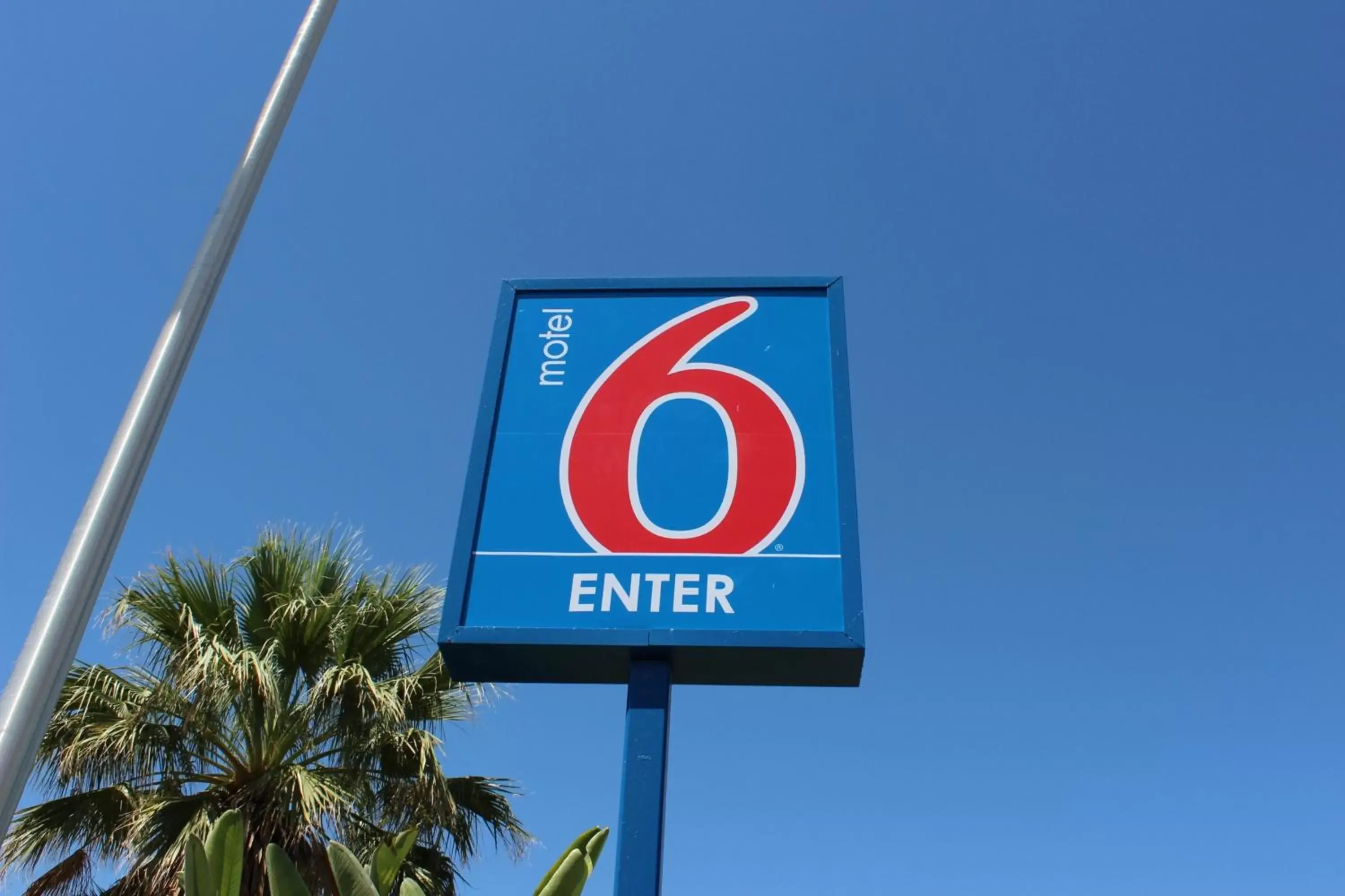 Property logo or sign in Motel 6-Coalinga, CA - East