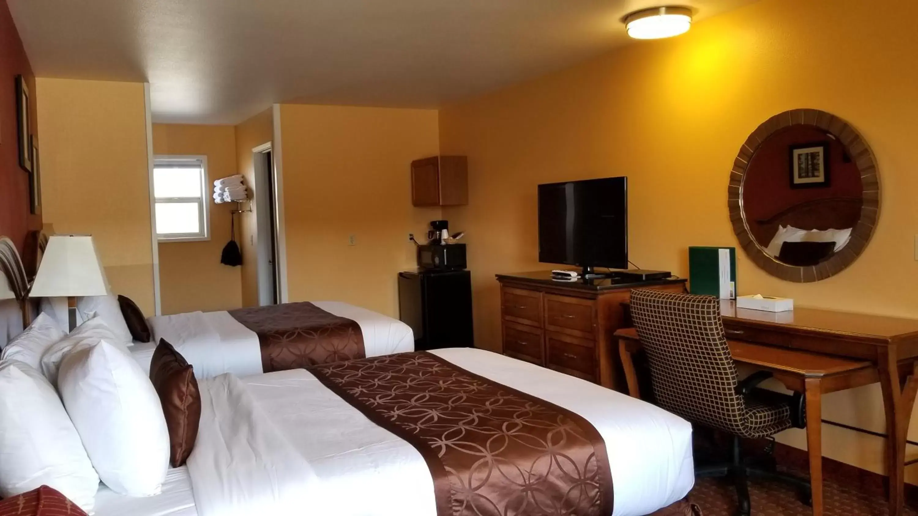 Bed in Forks Motel Bed in Forks Motel