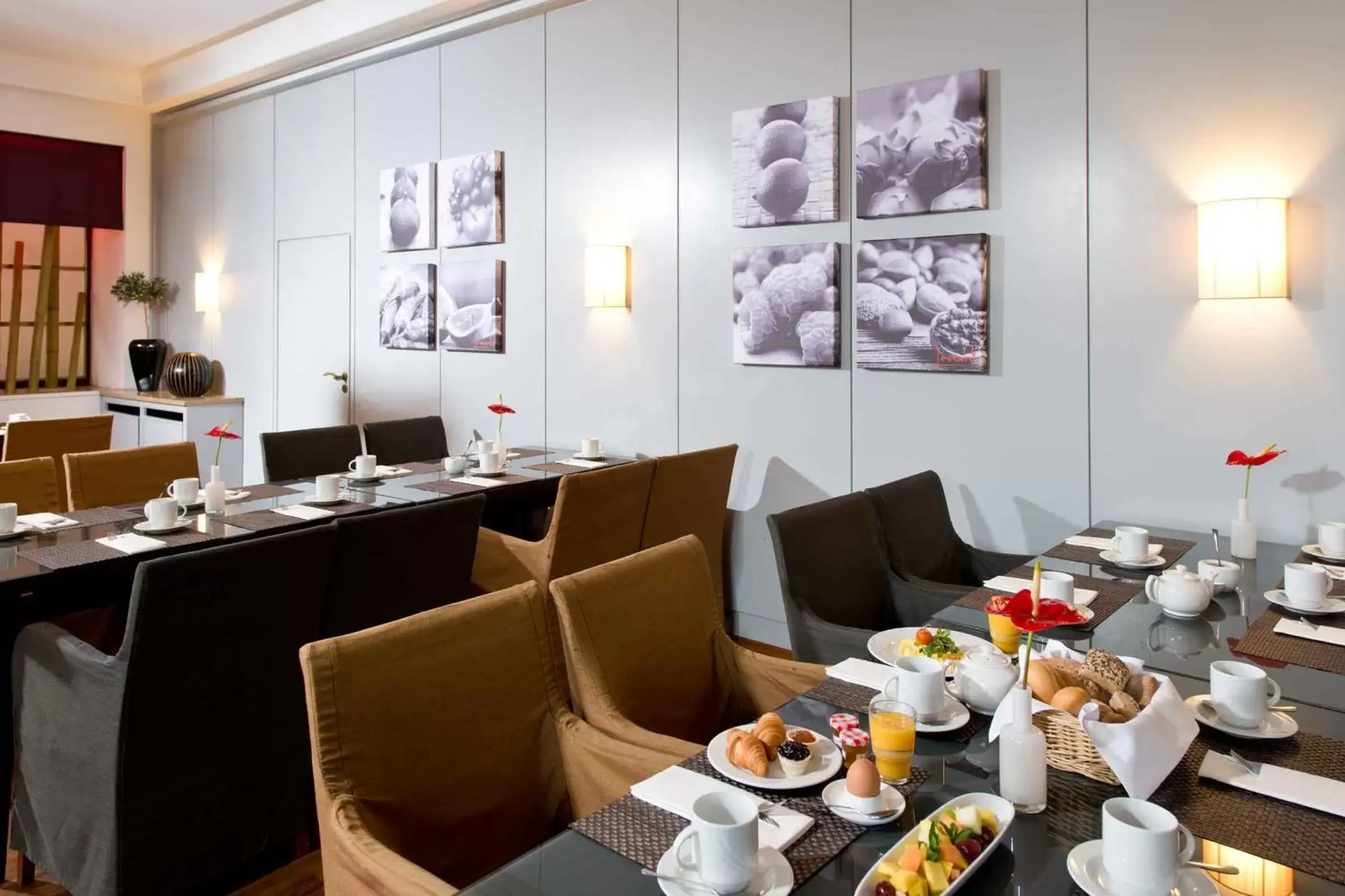 Restaurant/Places to Eat in Leonardo Royal Hotel Mannheim