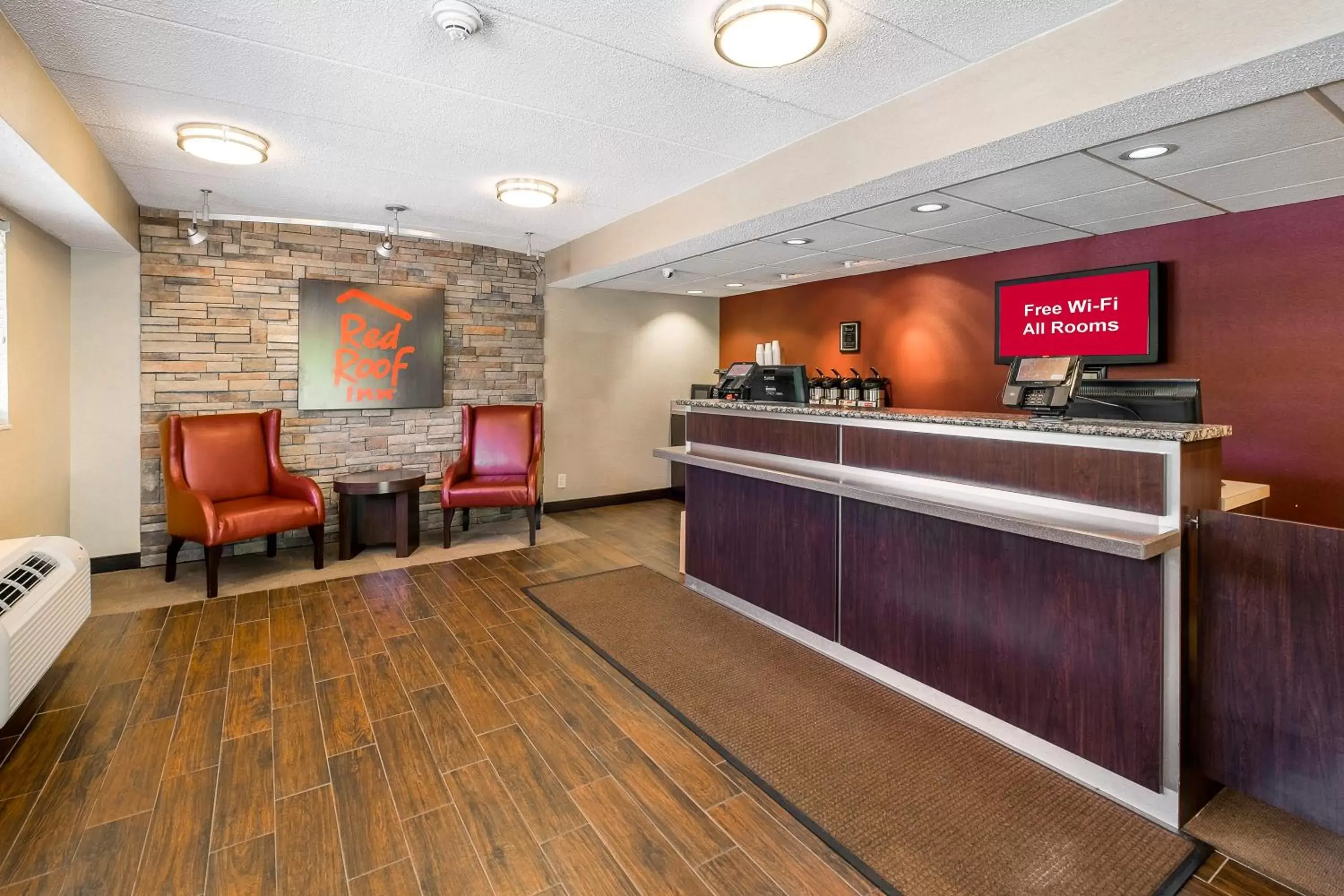 Lobby or reception, Lobby/Reception in Red Roof Inn Salem