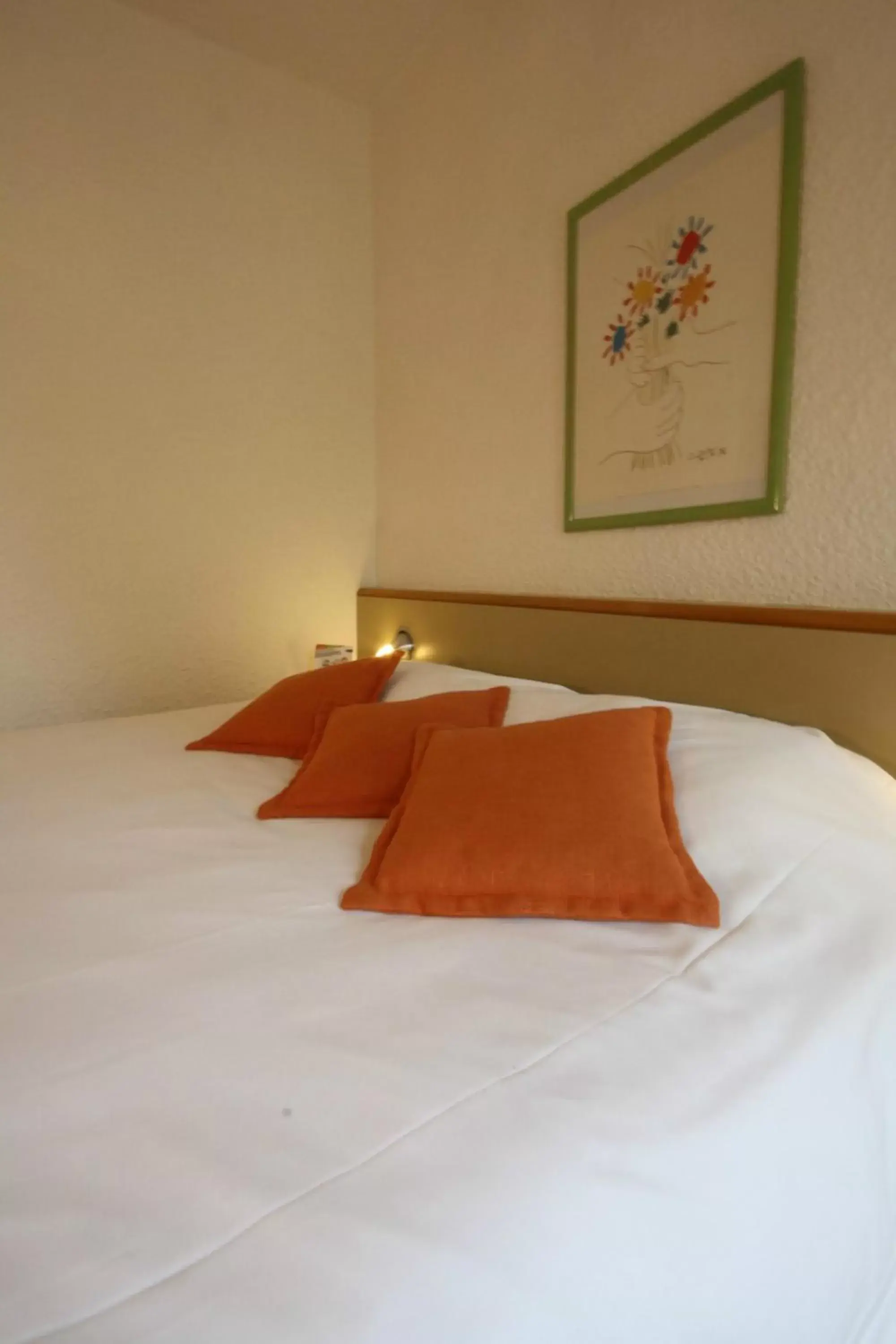 Bed in Hotel Le Branhoc - Brit Hotel Auray