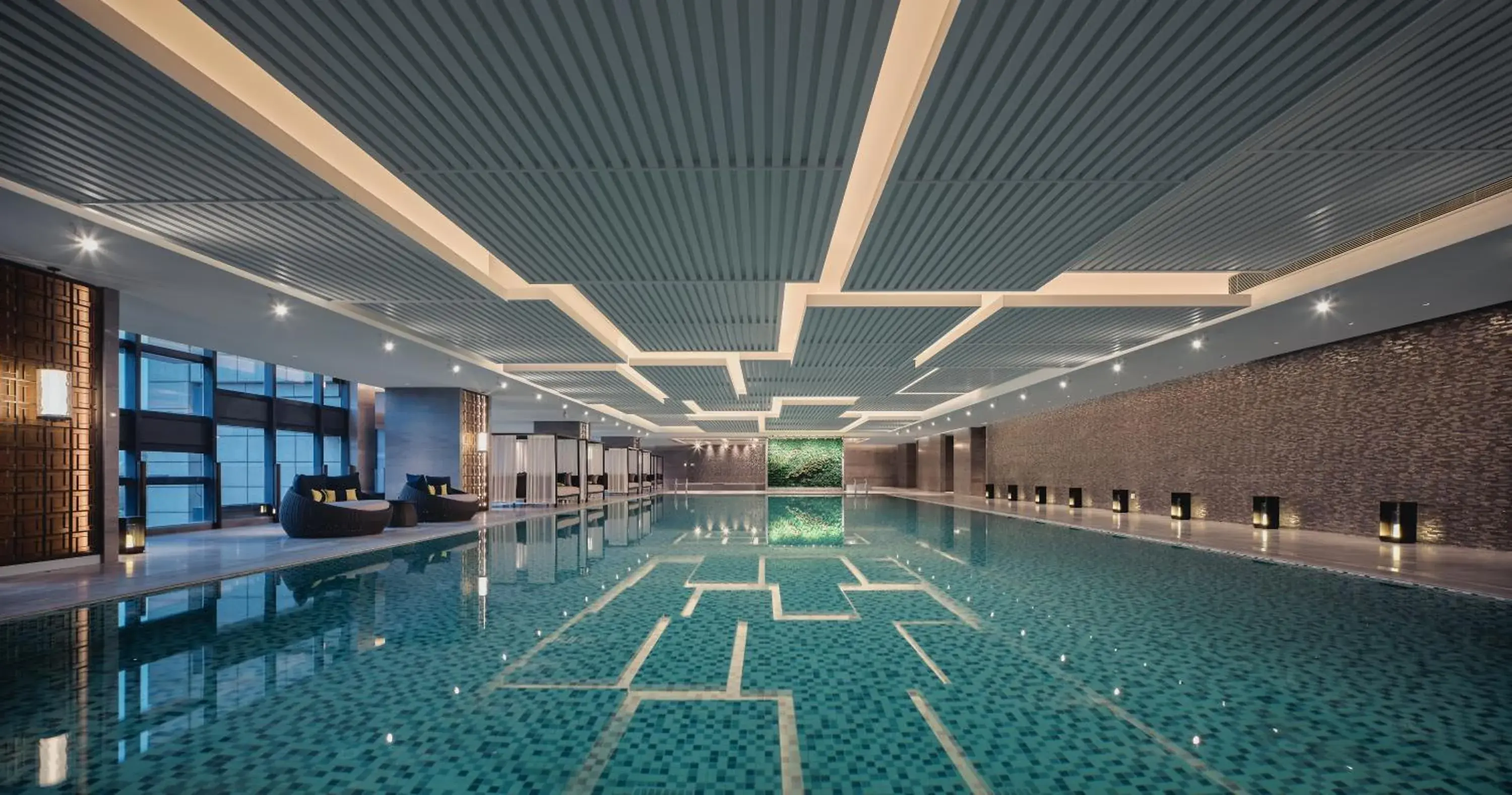 Swimming Pool in Holiday Inn & Suites Kunshan Huaqiao, an IHG Hotel