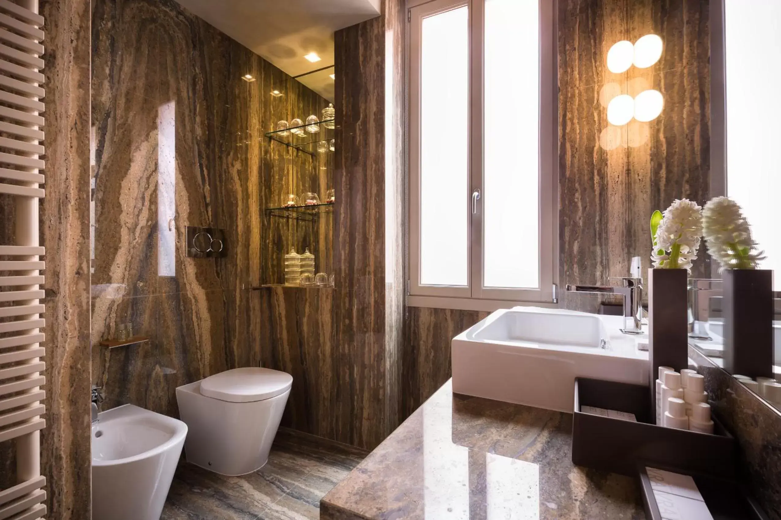 Bathroom in Hotel Liassidi Palace