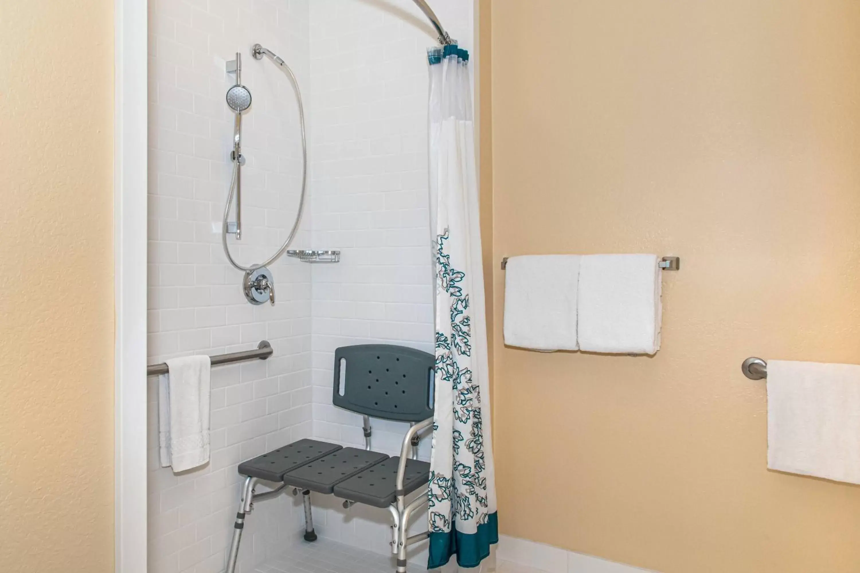 Bathroom in Residence Inn Midland