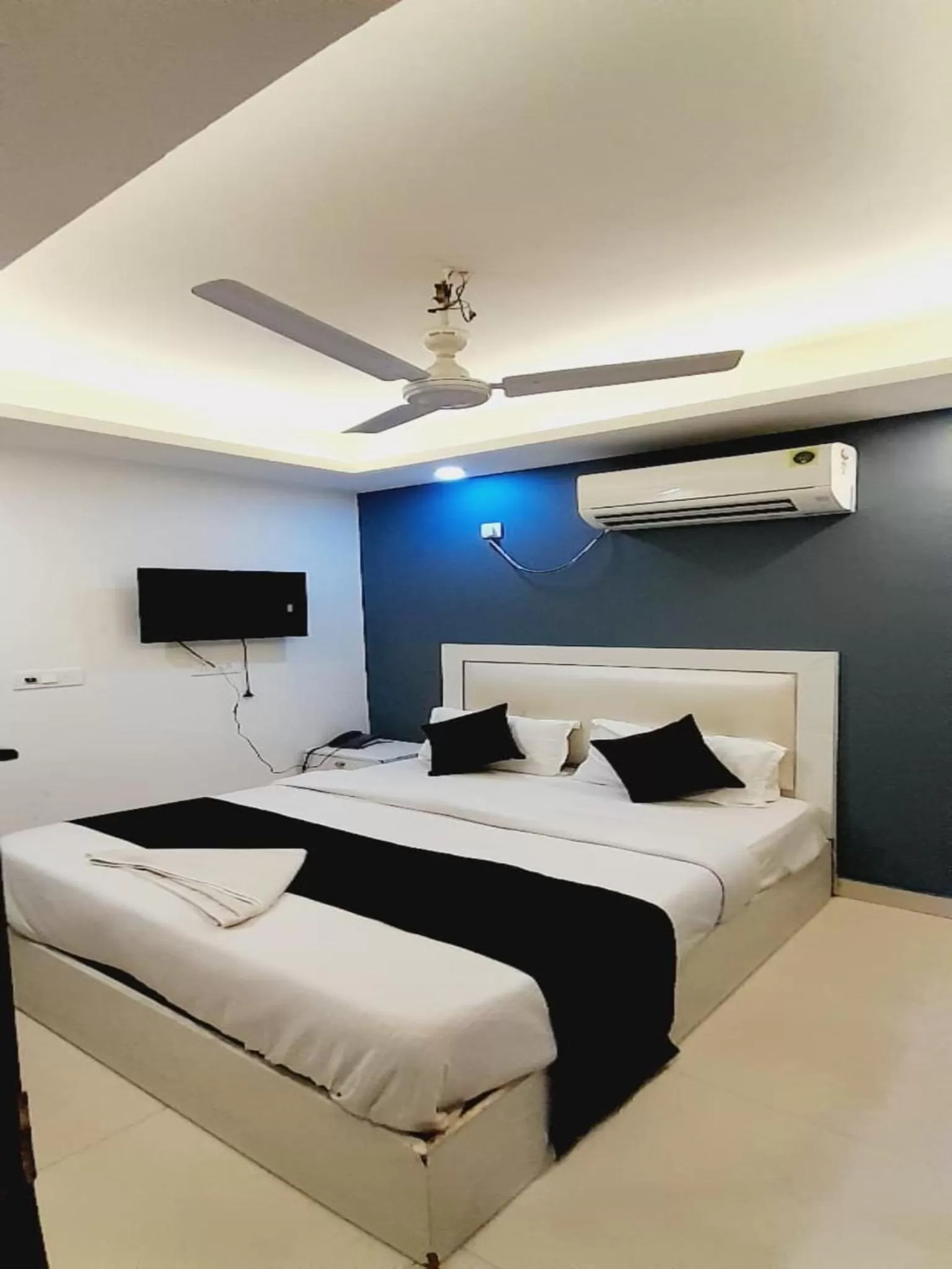 Hotel Fabulous - Delhi International Airport