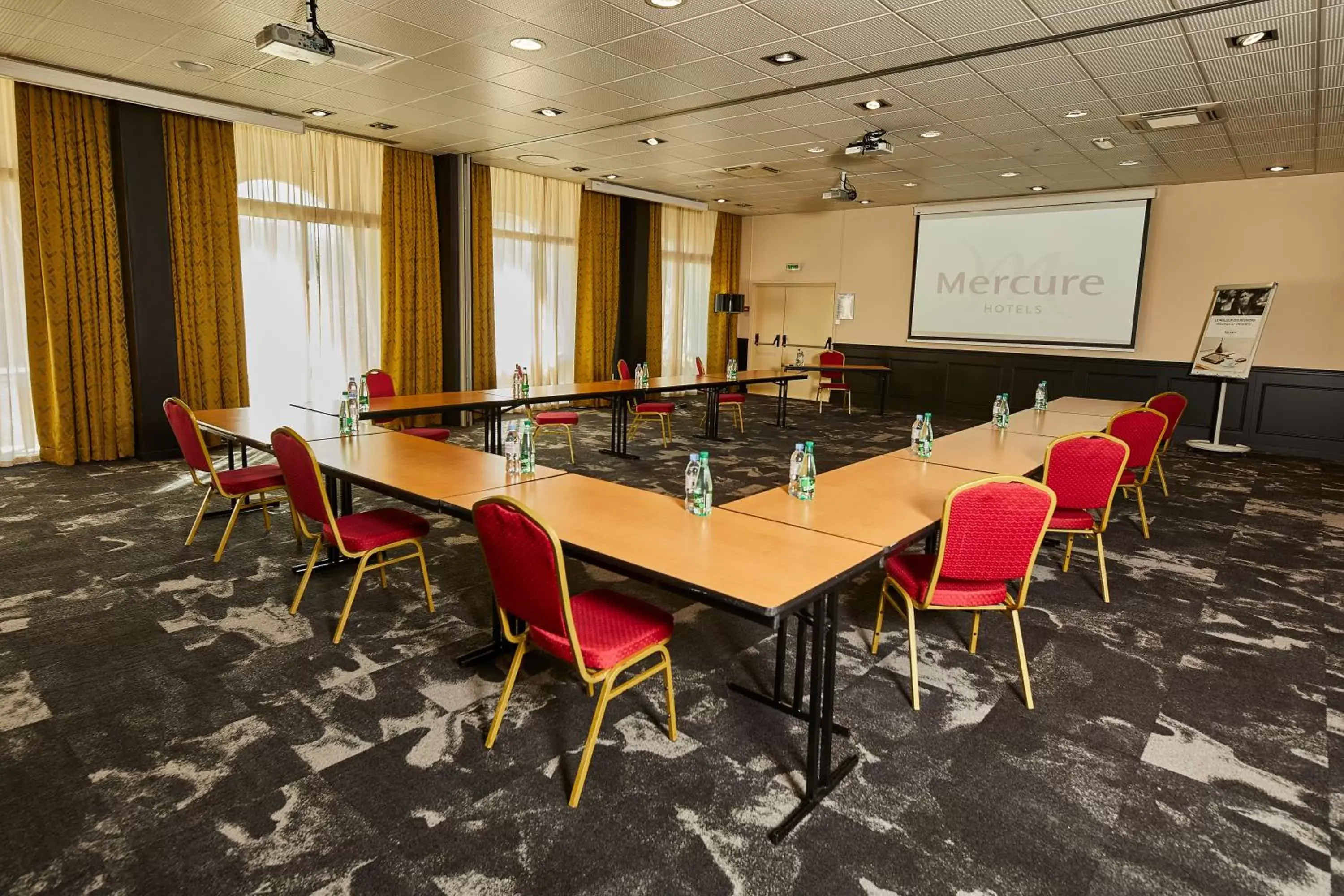 Meeting/conference room in Mercure Beaune Centre