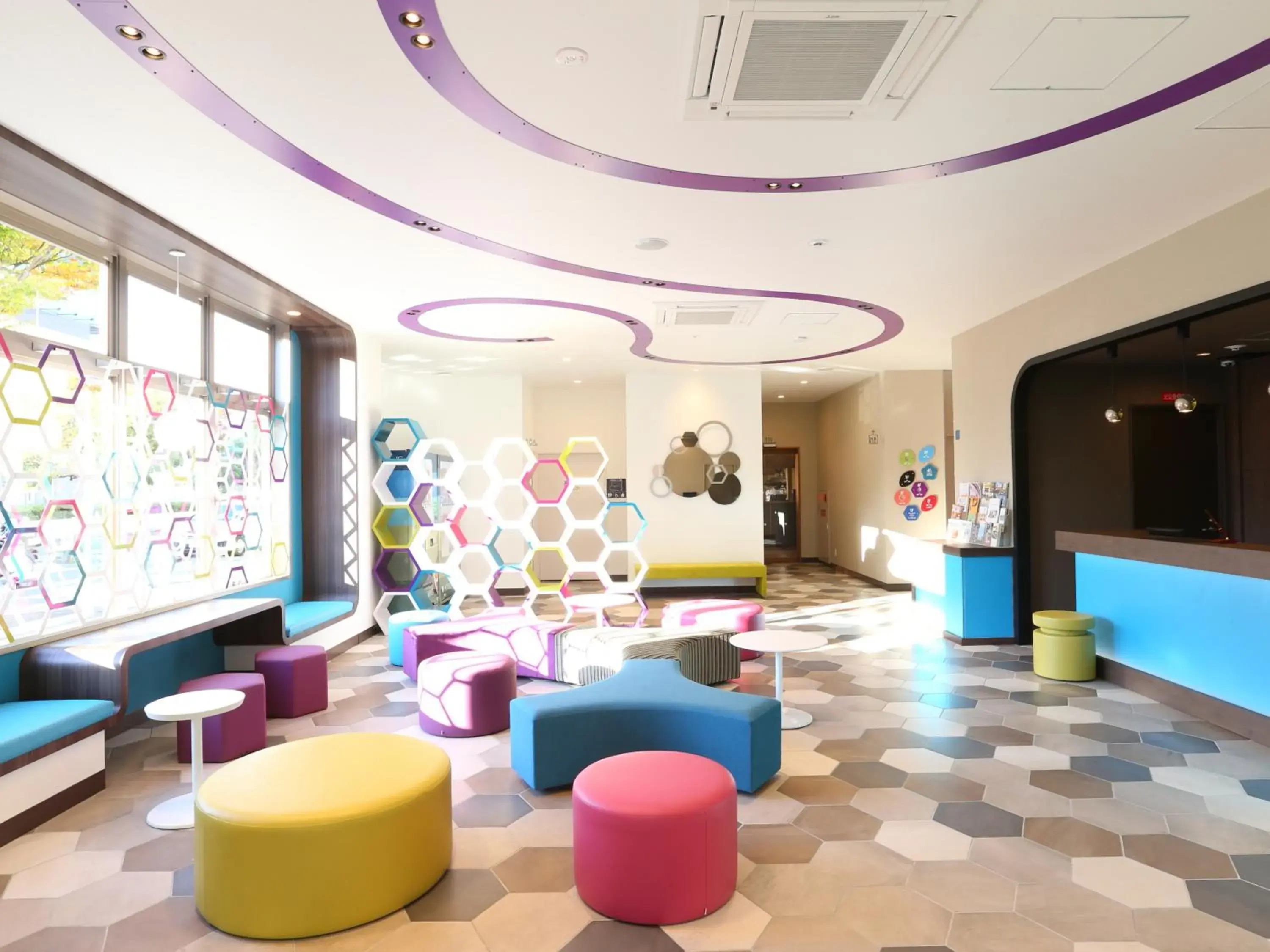 Lobby or reception in KOKO HOTEL Higashiosaka - formerly Hotel Wing International Select Higashi Osaka Lobby or reception in KOKO HOTEL Higashiosaka - formerly Hotel Wing International Select Higashi Osaka