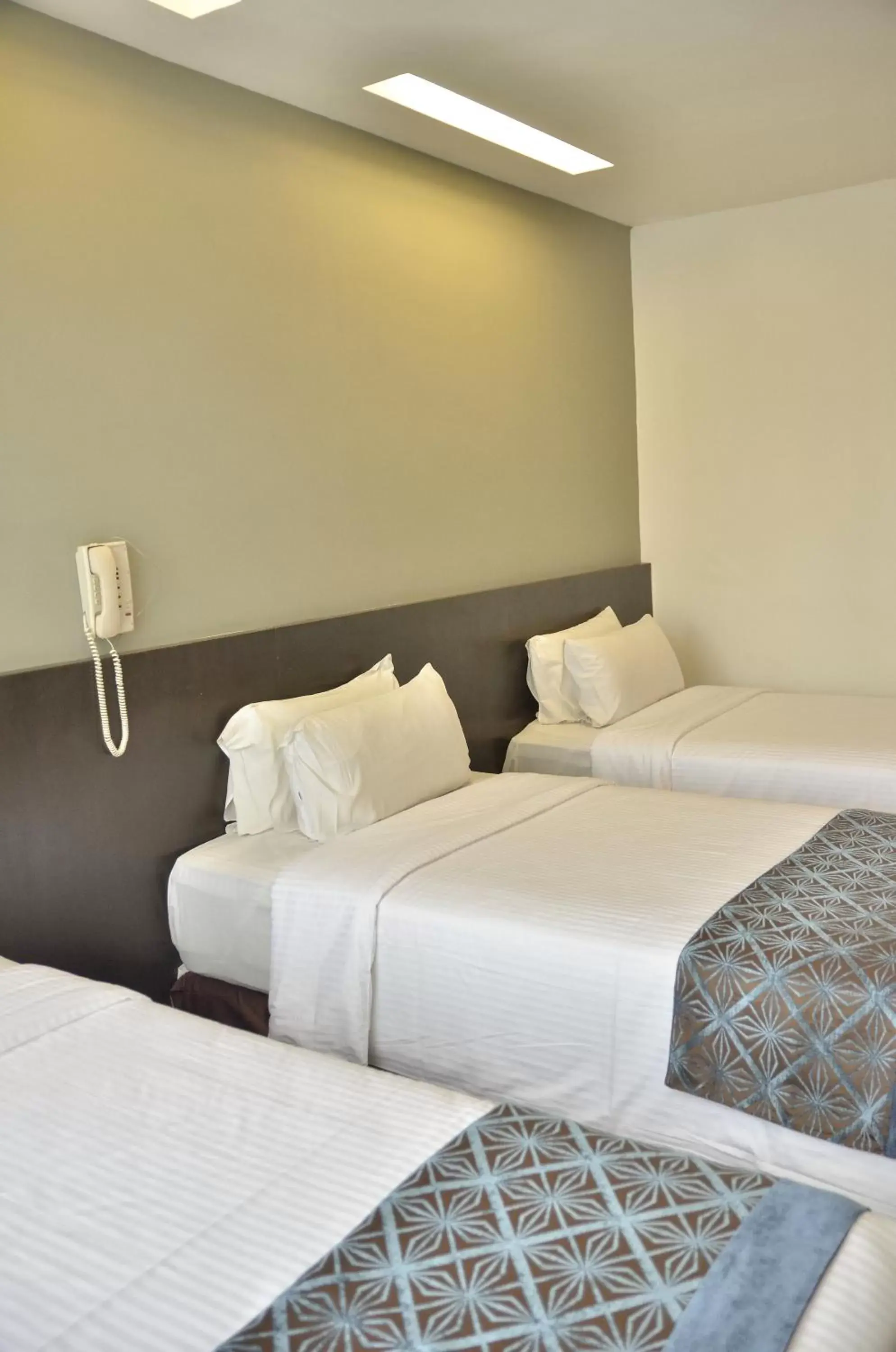 Bed in Vivo Hotel