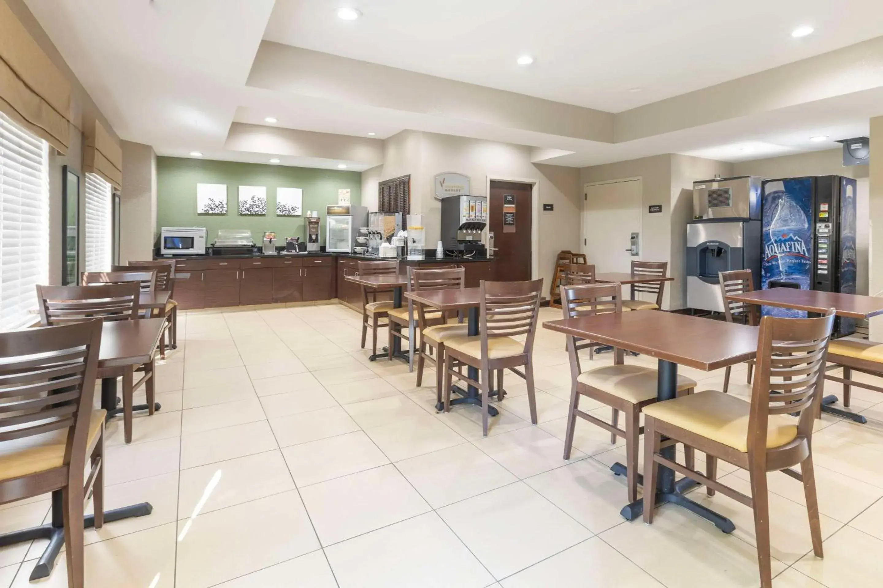 Breakfast, Restaurant/Places to Eat in Sleep Inn Sumter