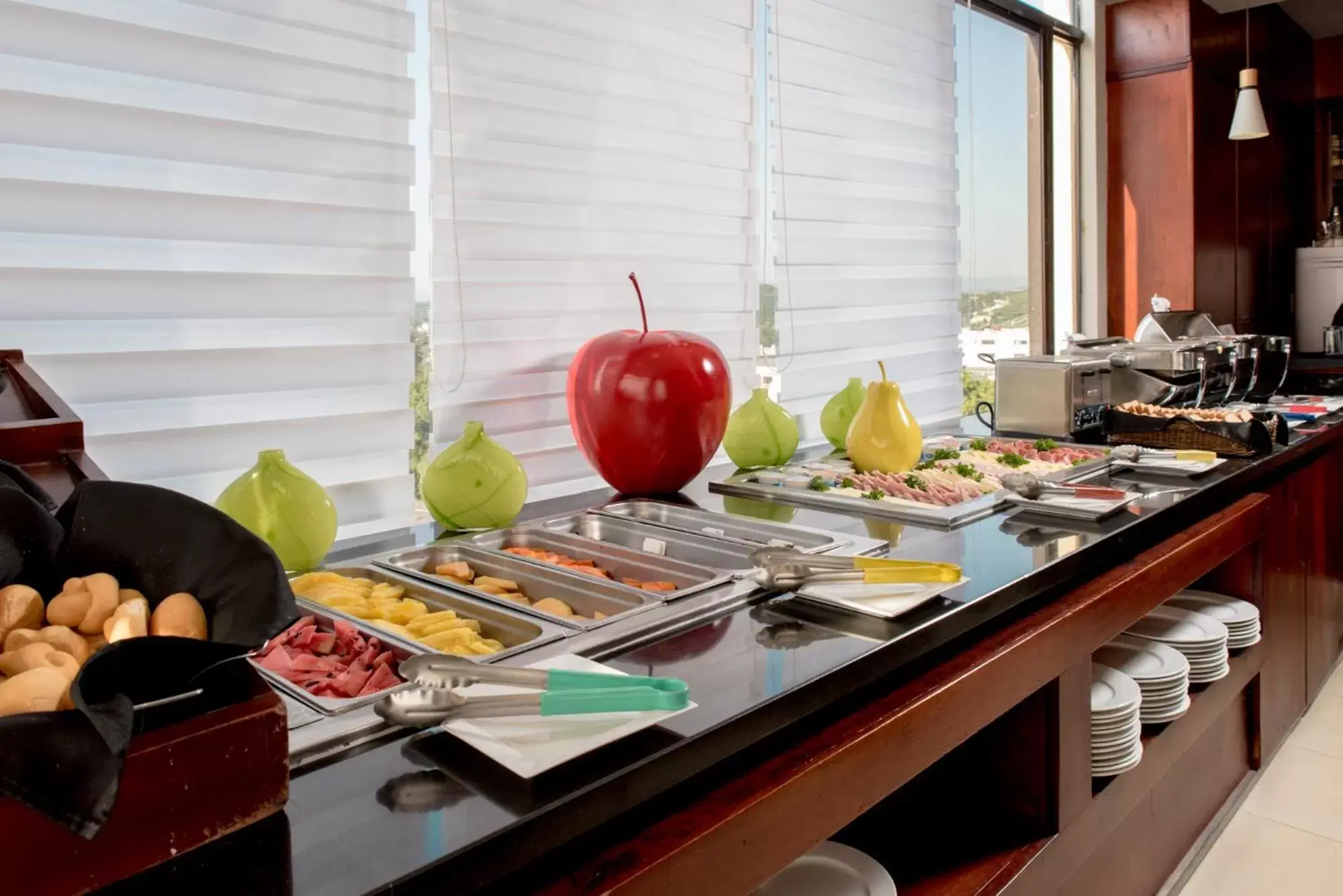 Continental breakfast in Hodelpa Centro Plaza