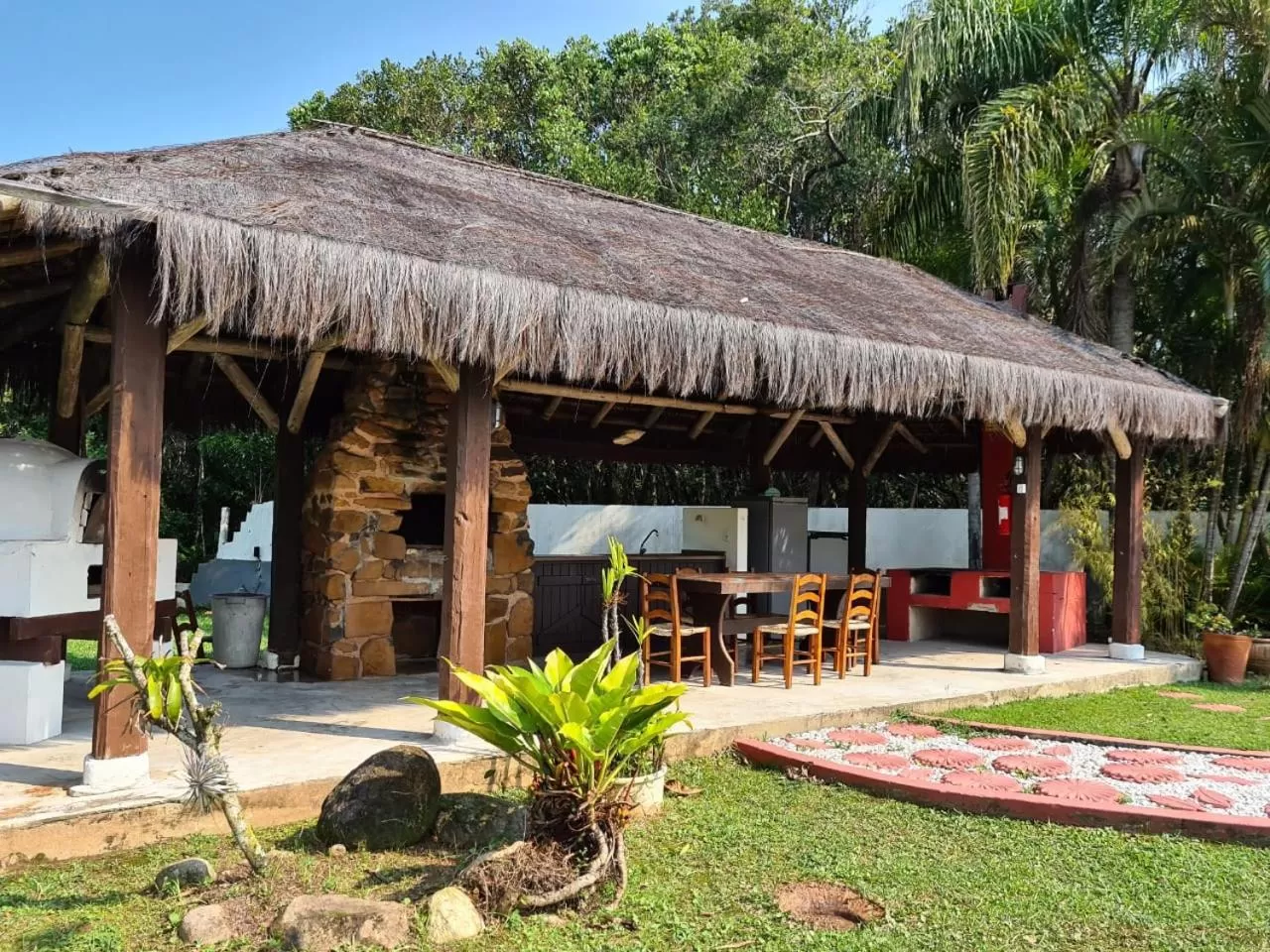 BBQ facilities in Pousada Dunasol Floripa