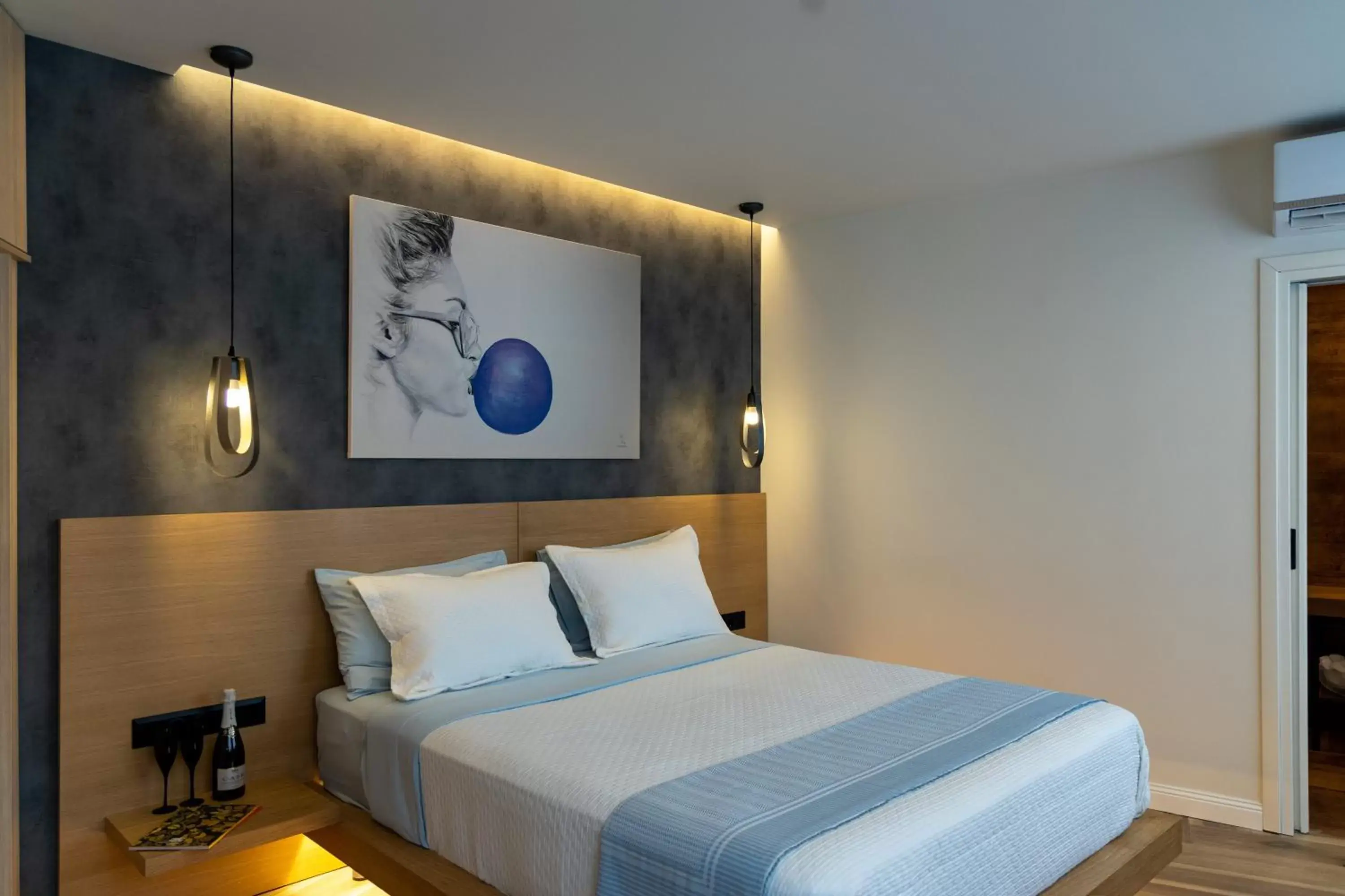 Bedroom, Bed in Triple A - Apartments Accommodation in Prime Location (Between Monastiraki & Syntagma Square)
