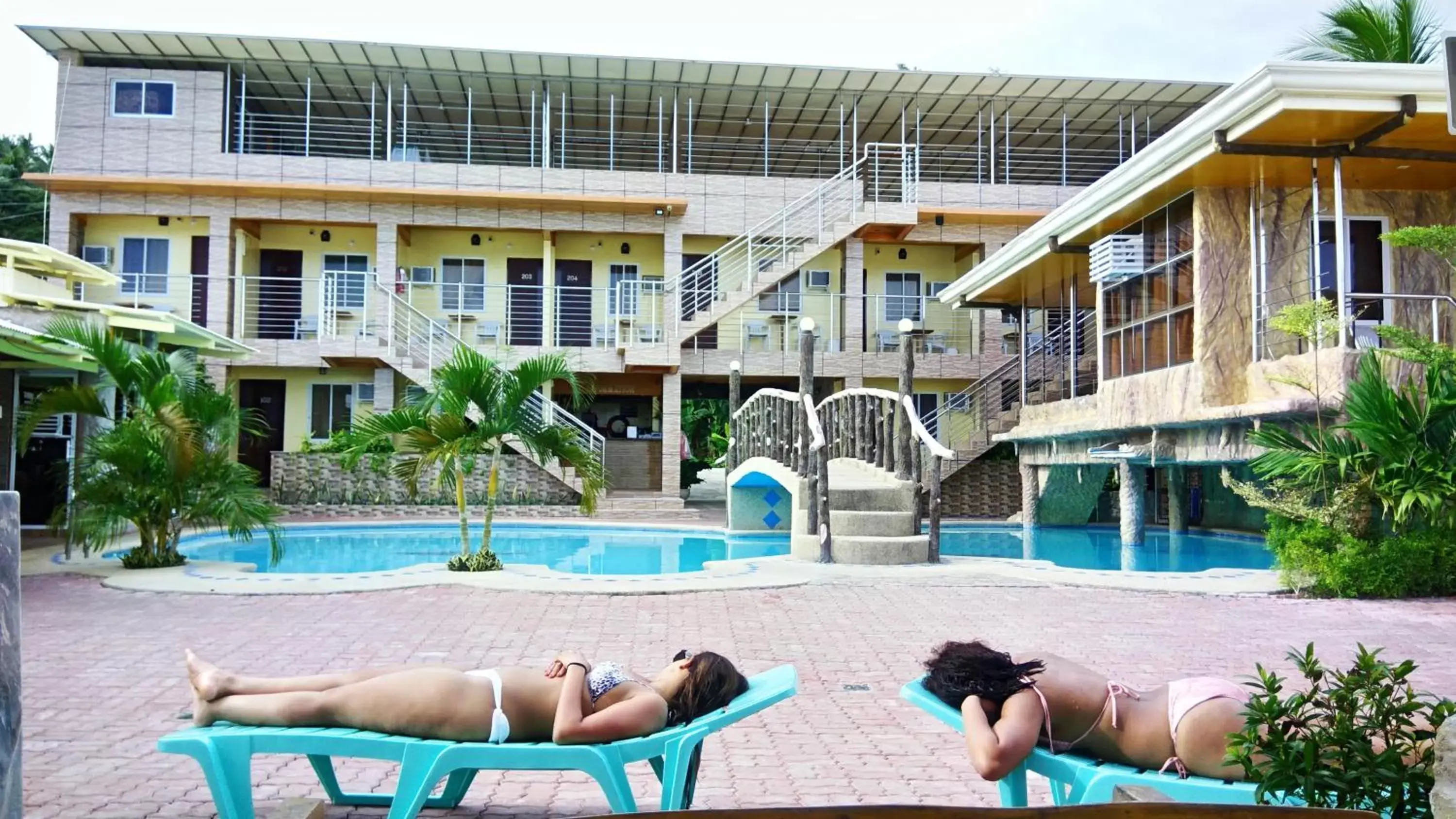 Property building, Swimming Pool in GingGing Hotel And Resort