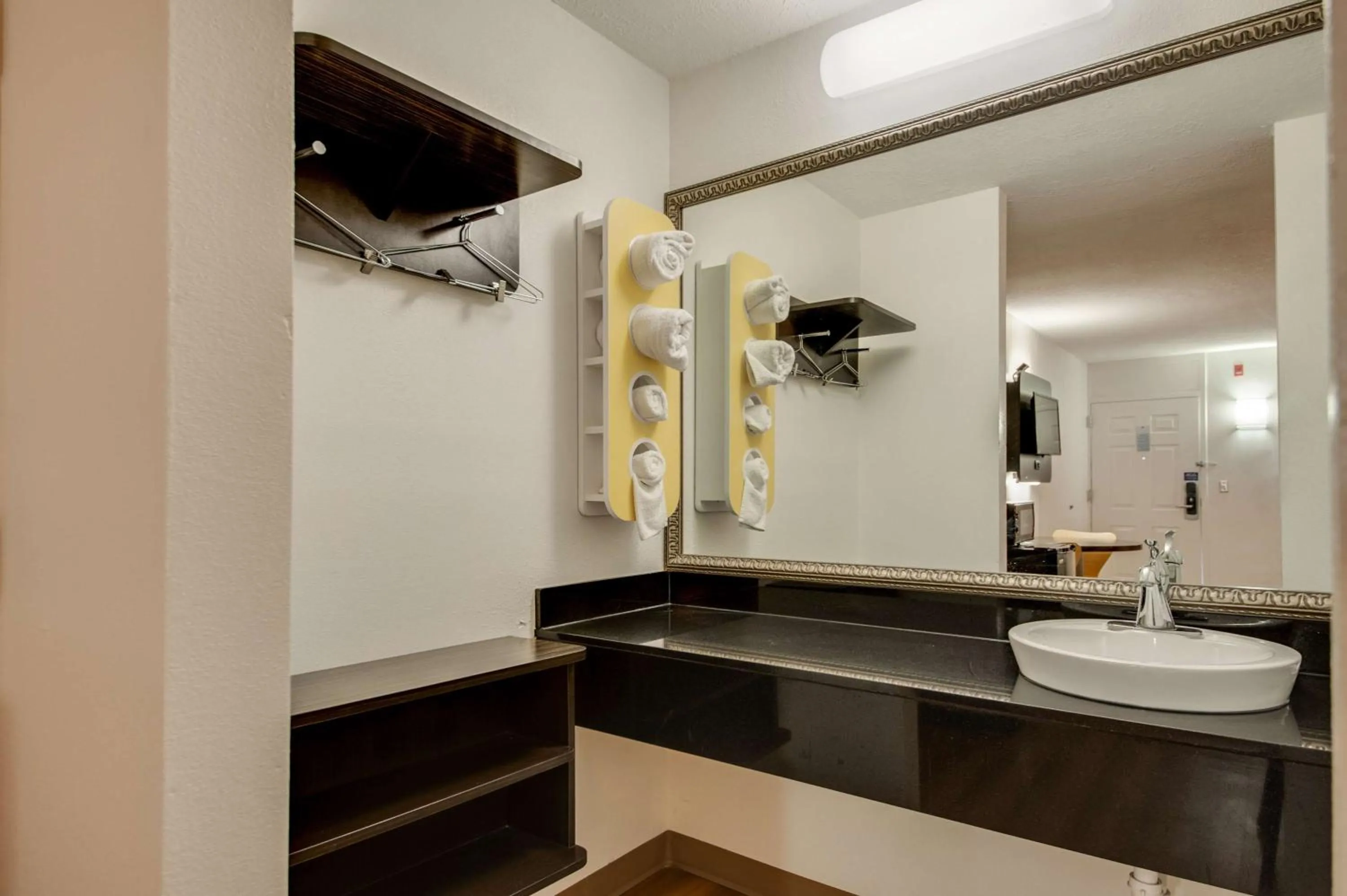 Toilet in Motel 6-Jennings, LA