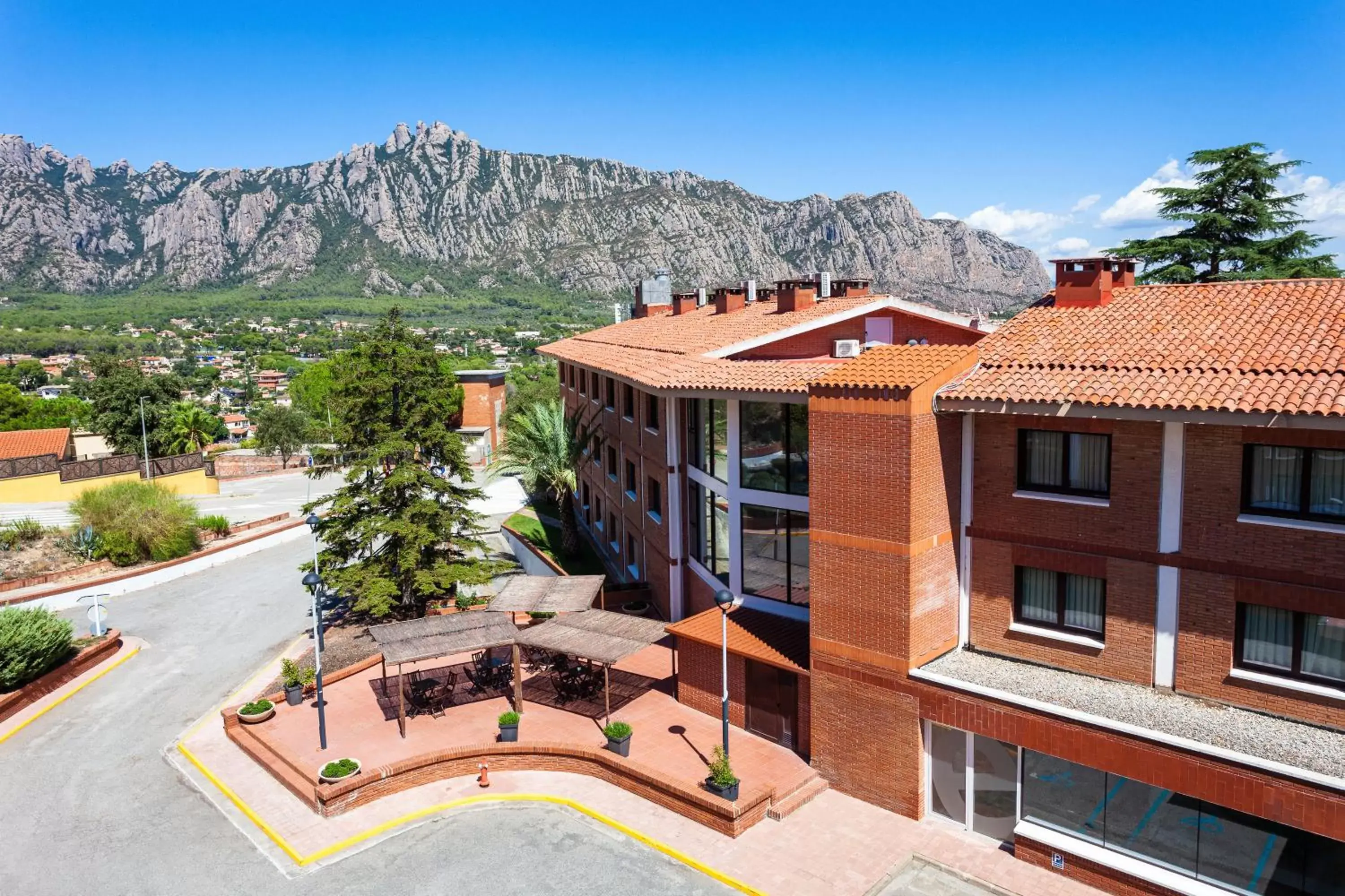 View (from property/room), Pool View in Checkin Montserrat