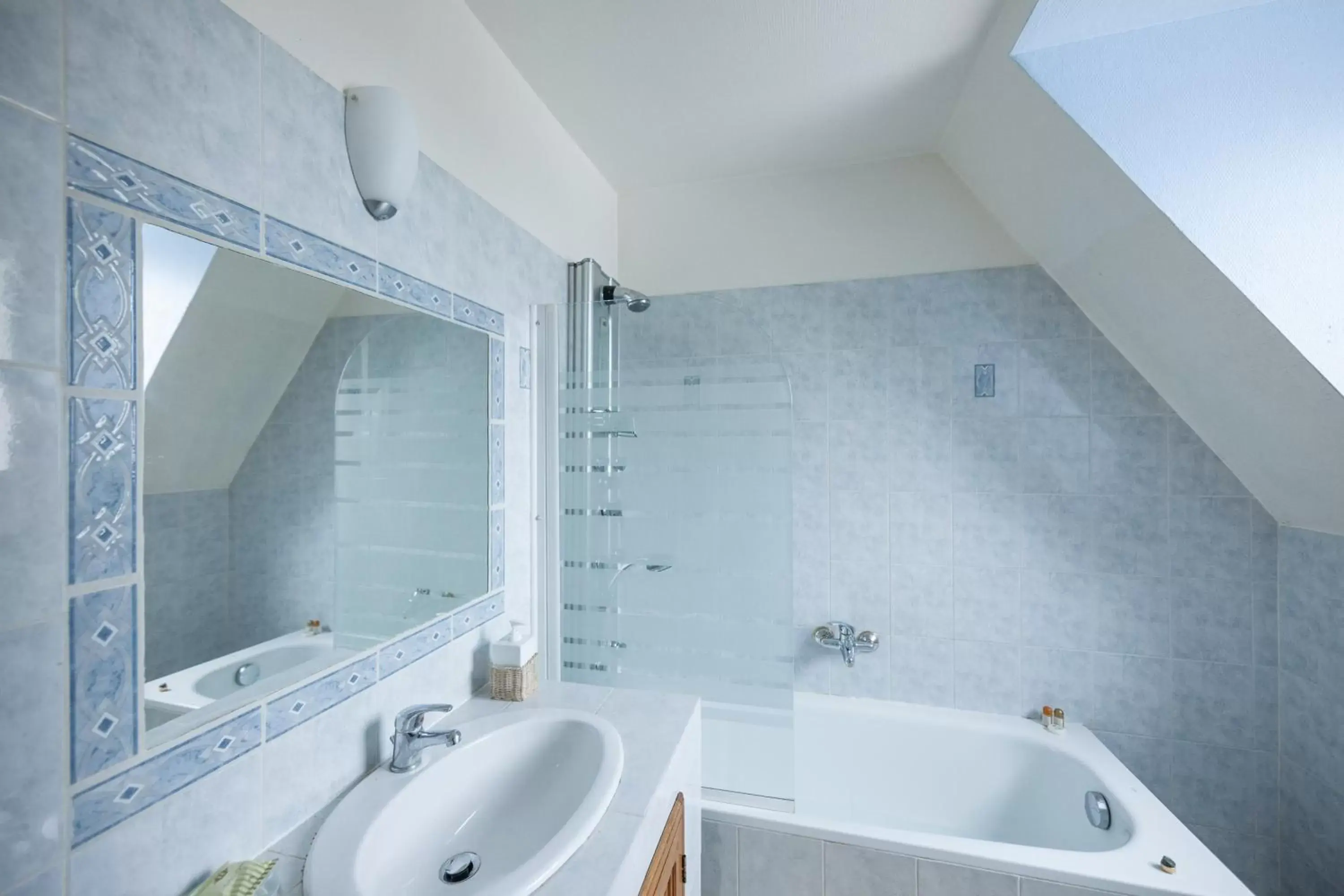 Bathroom in Château du Jard