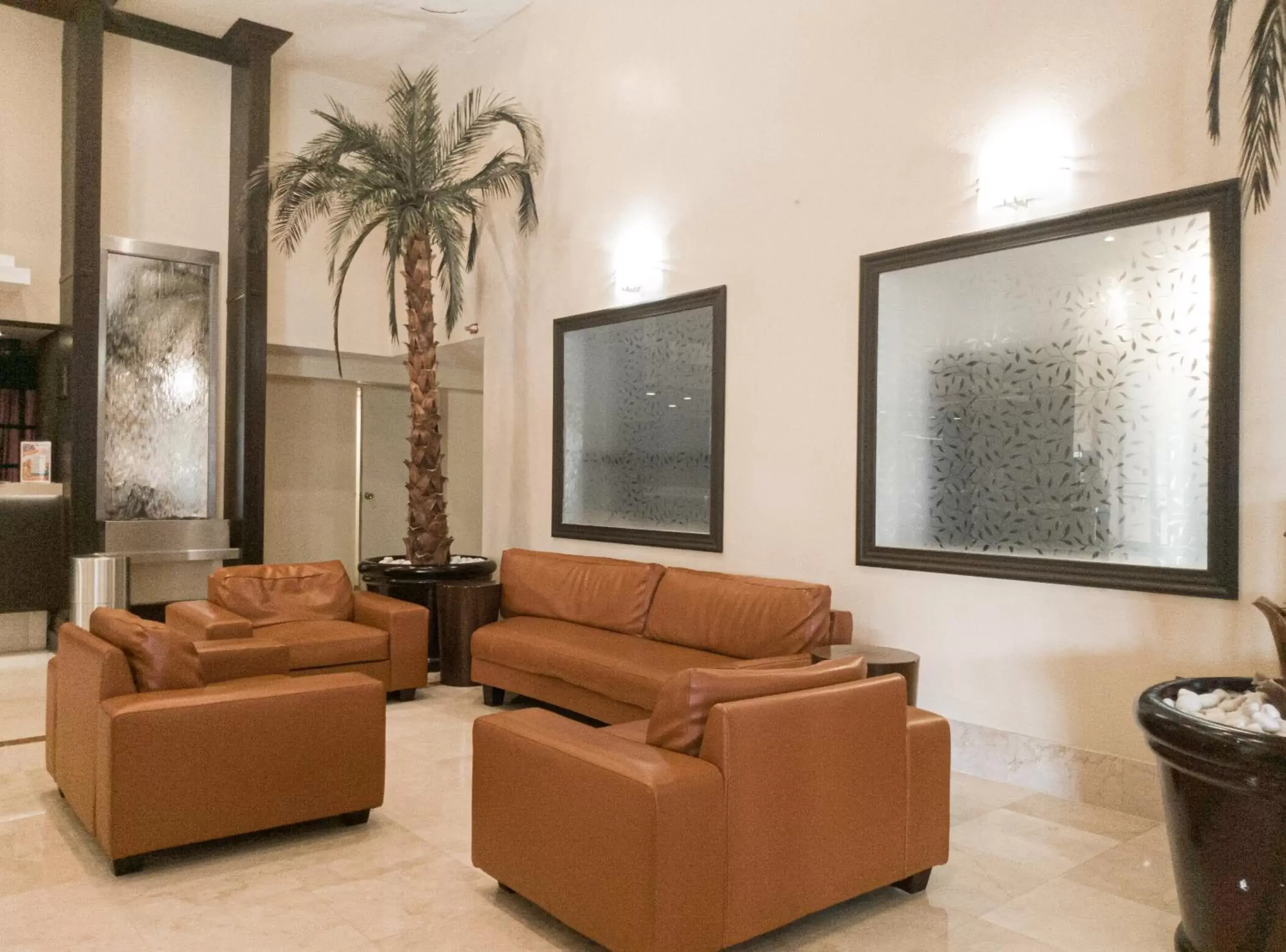 Lobby or reception, Seating Area in Ramada Plaza by Wyndham Marco Polo Beach Resort