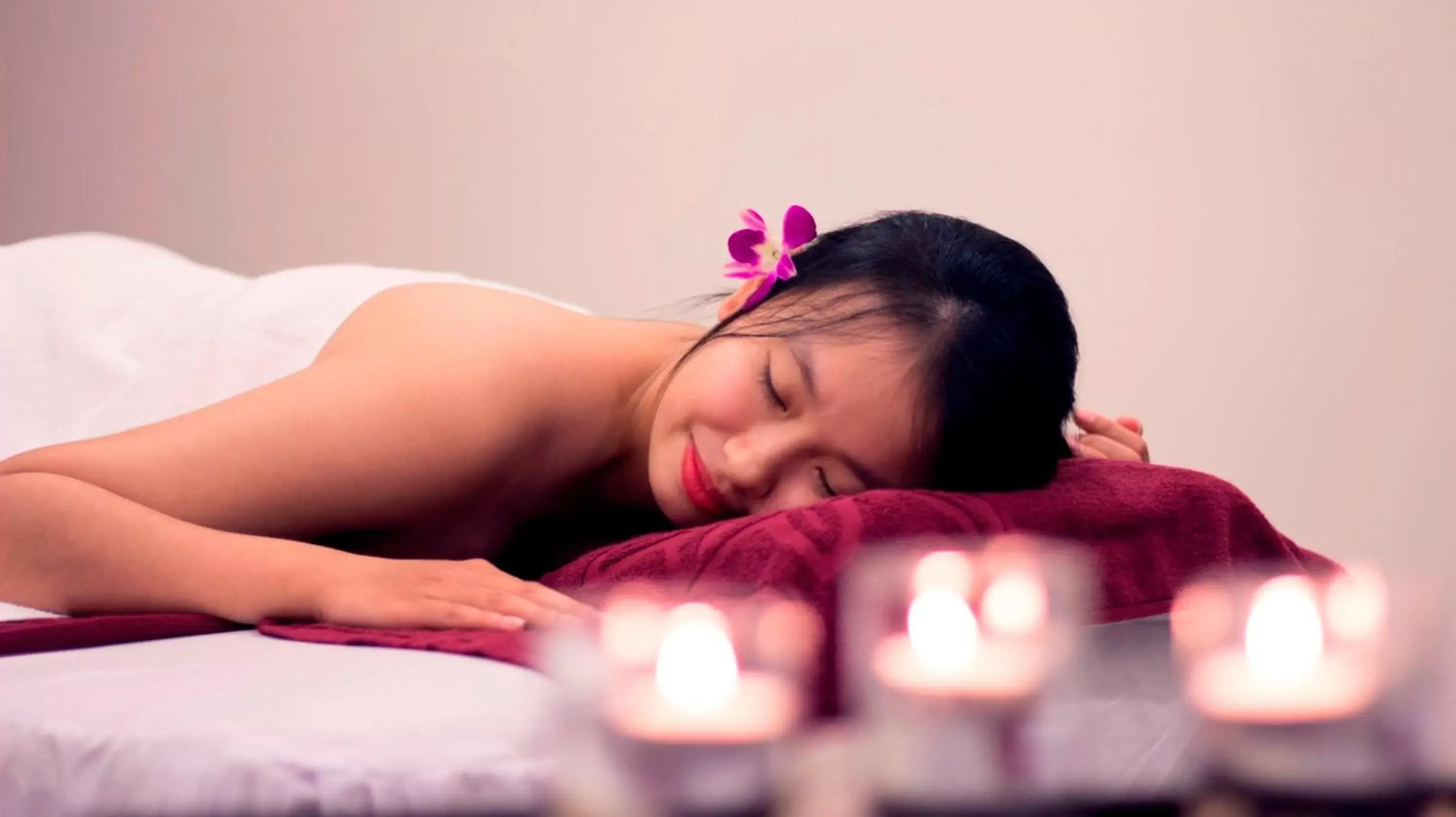 Massage in Lantana Riverside Hoi An Hotel & Spa