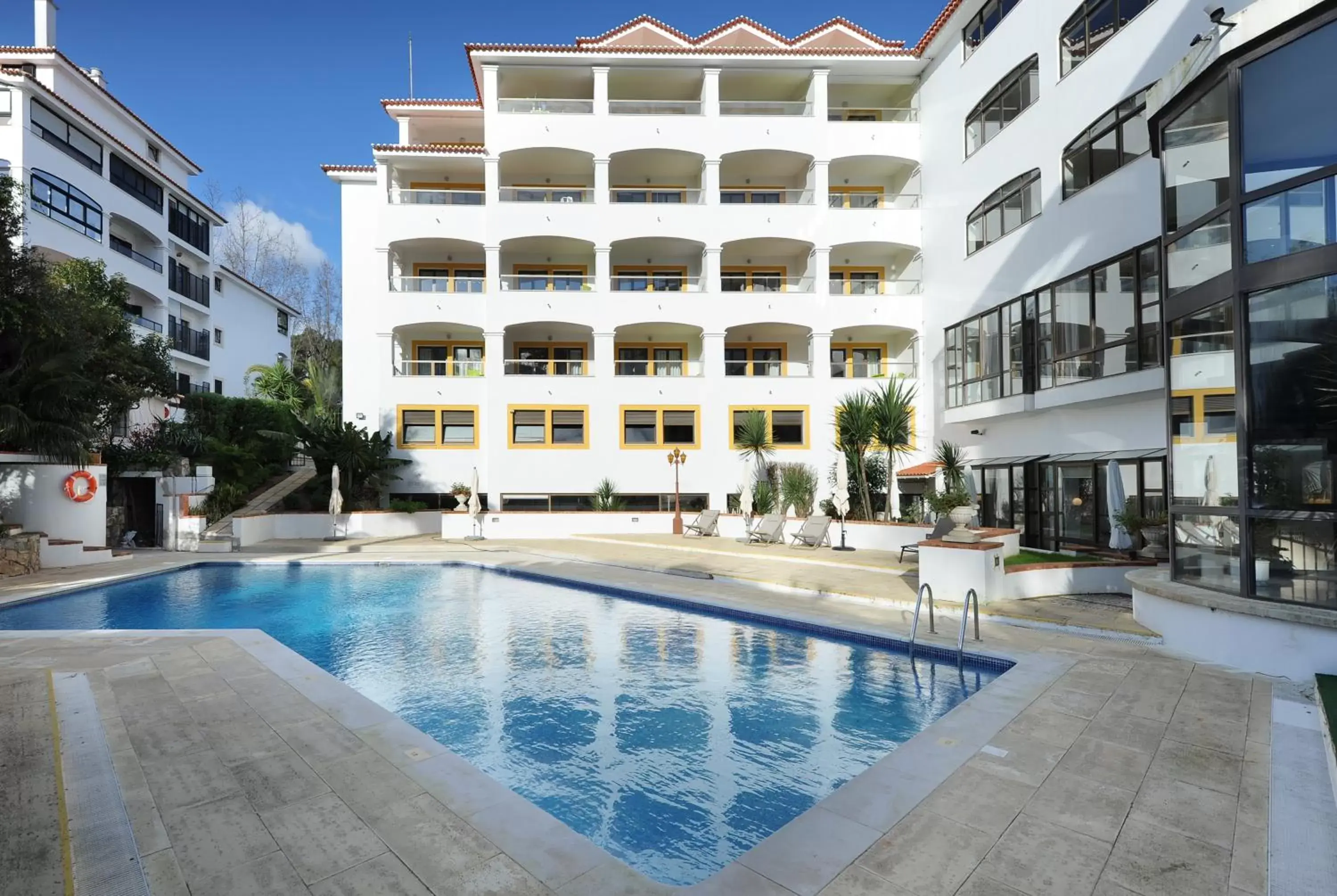 Property building, Swimming Pool in Clube do Lago Hotel