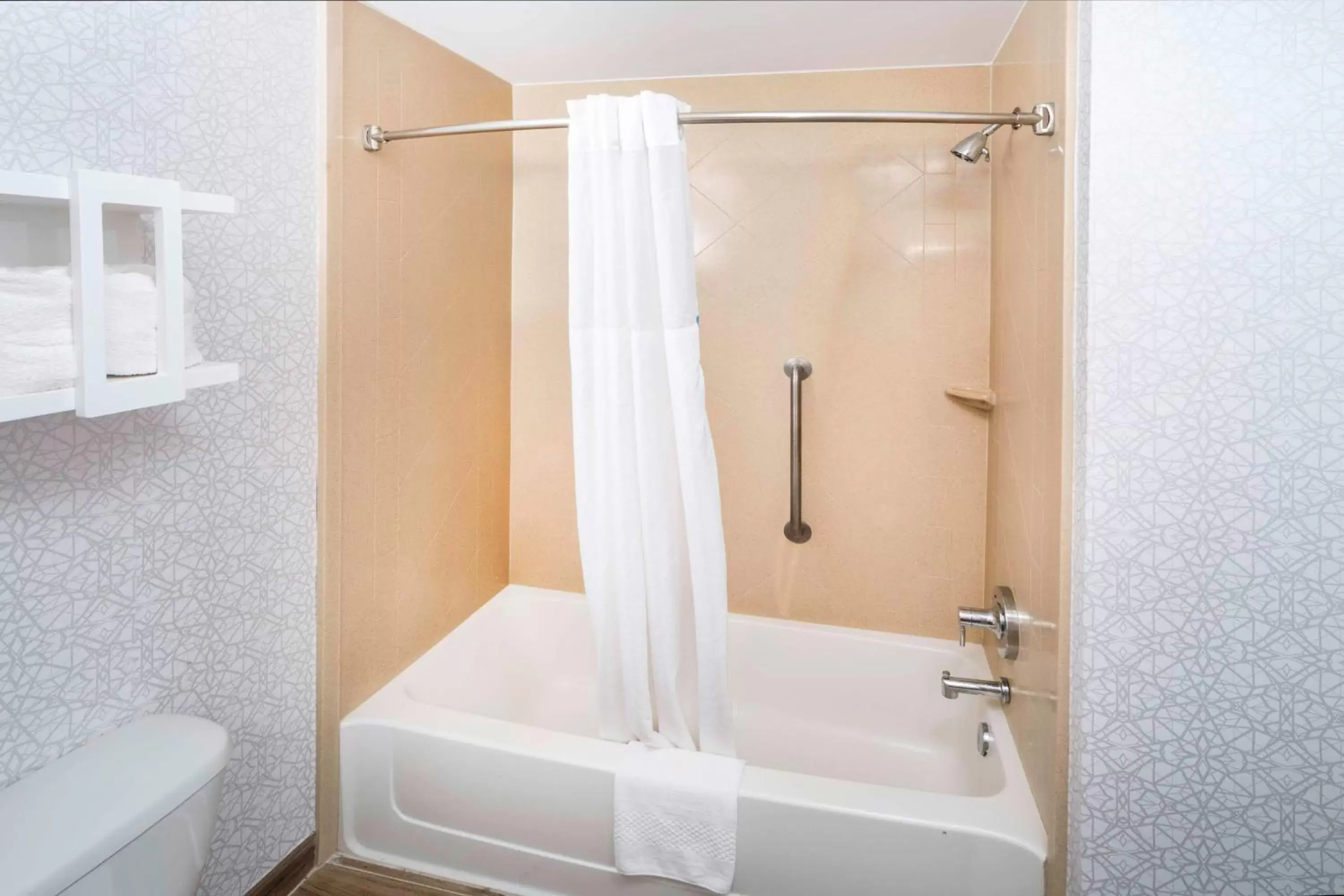 Bathroom in Hampton Inn By Hilton And Suites New Iberia