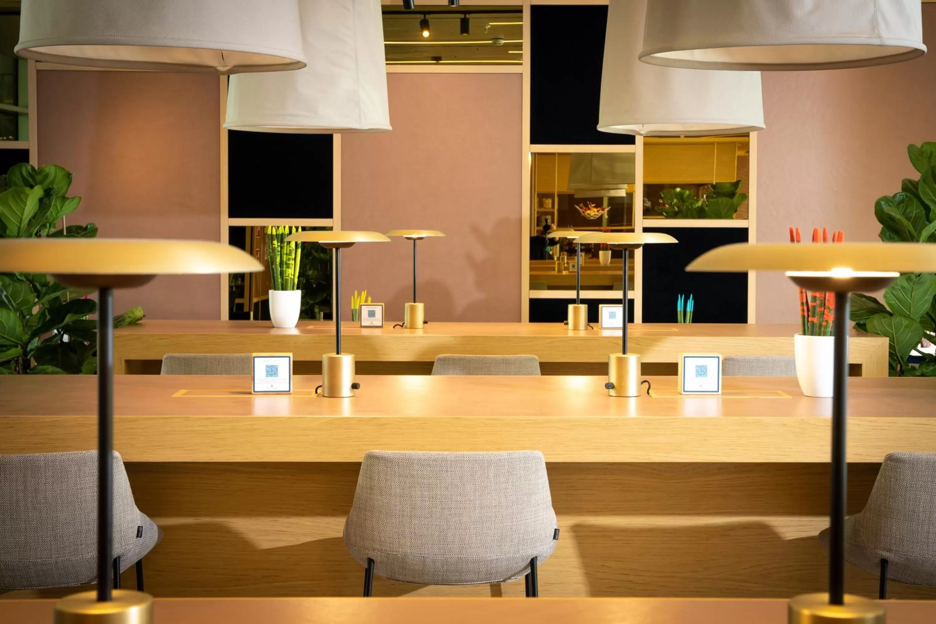 Lobby or reception in INNSiDE by Meliá Milano Torre GalFa