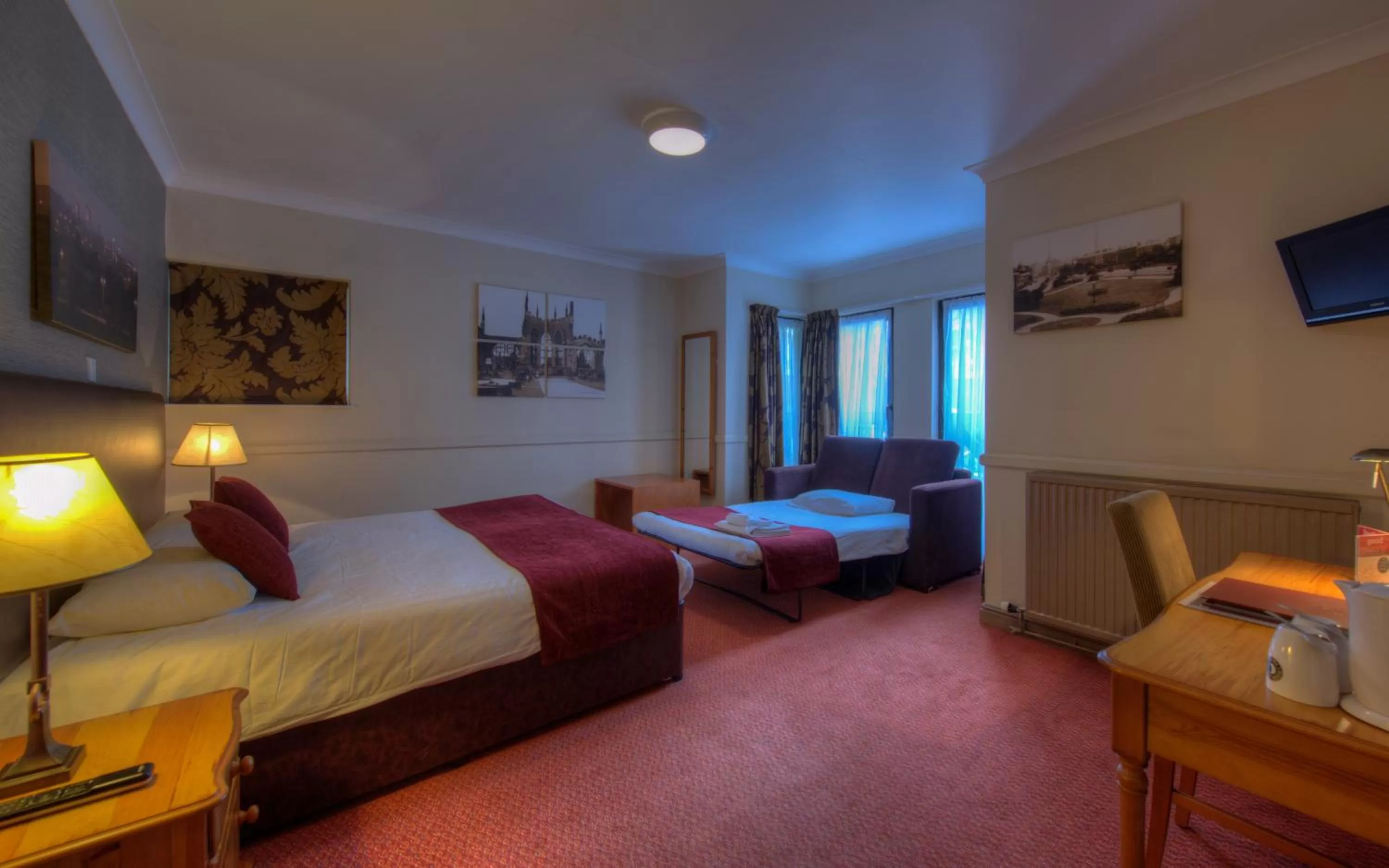 Photo of the whole room, Bed in Old Mill by Chef & Brewer Collection