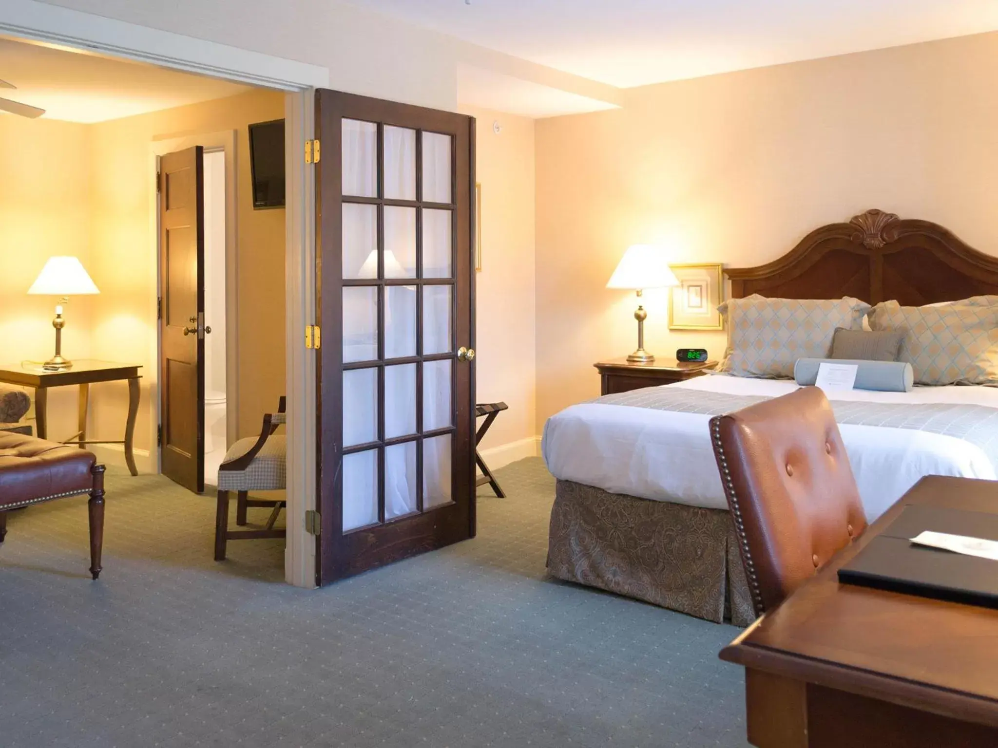 Photo of the whole room, Bed in The Exeter Inn Photo of the whole room, Bed in The Exeter Inn