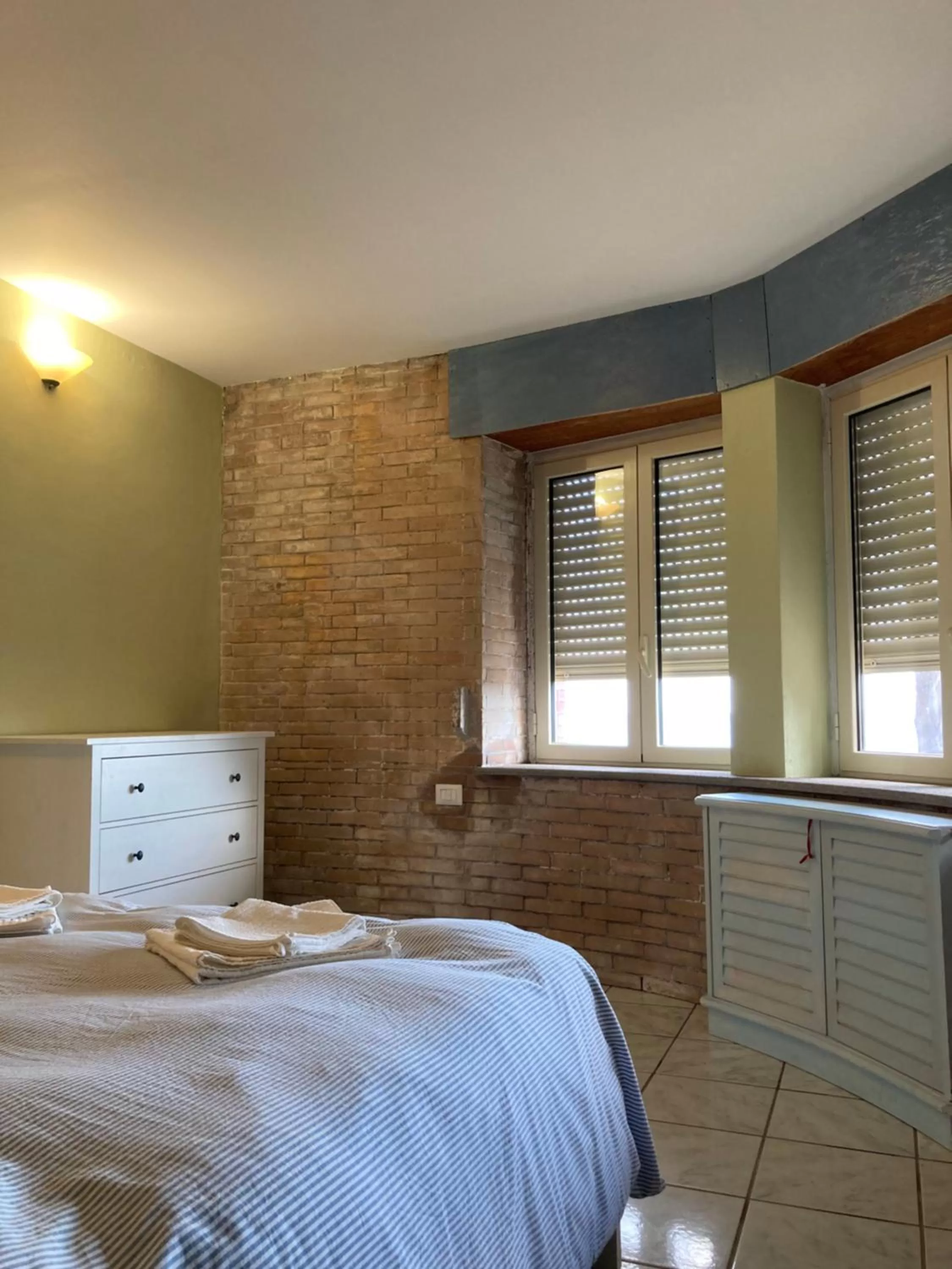 Bedroom, Bed in Aci Brezza di Mare