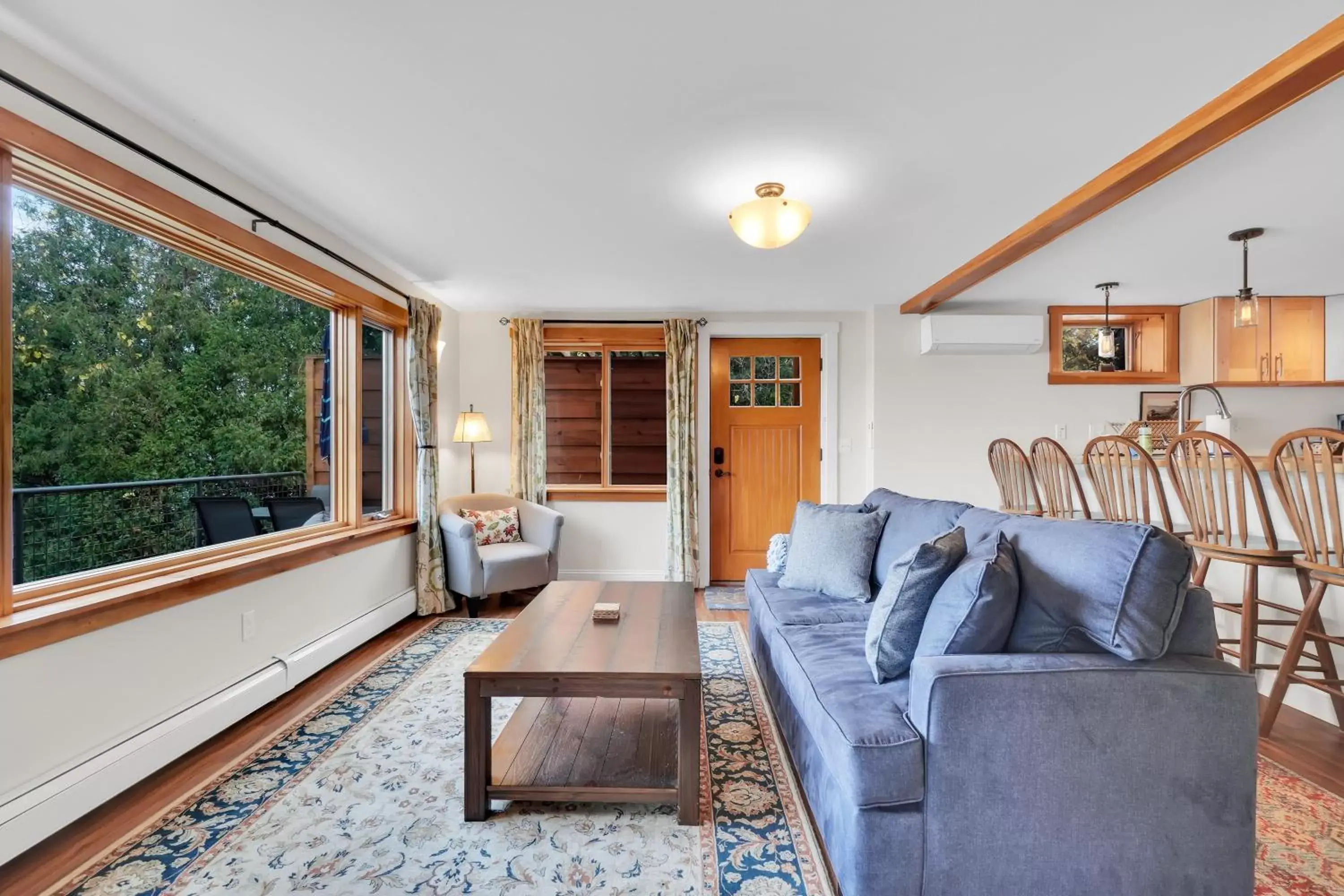 Living room, Seating Area in Lakeshore Vermont