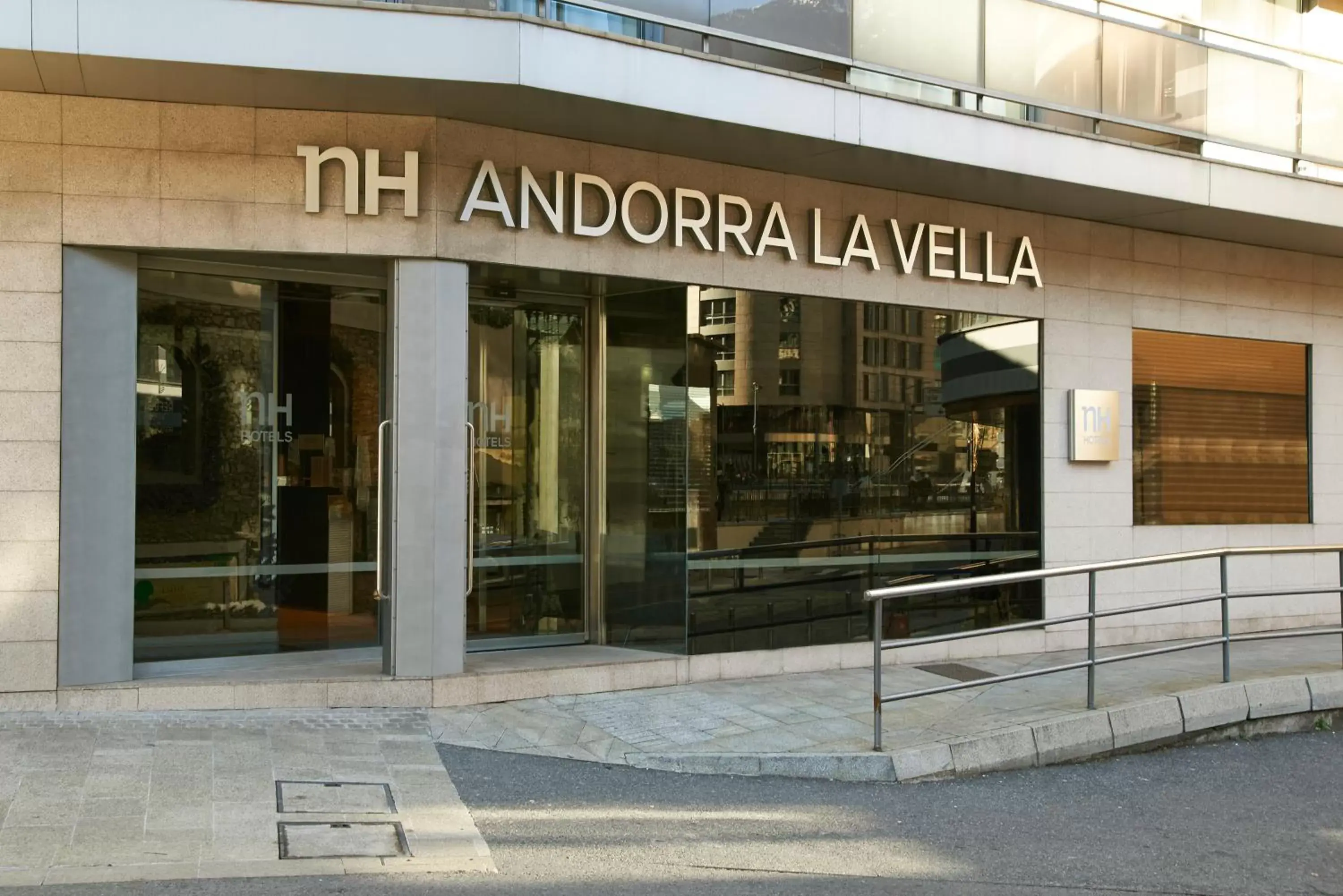 Property building in NH Andorra la Vella