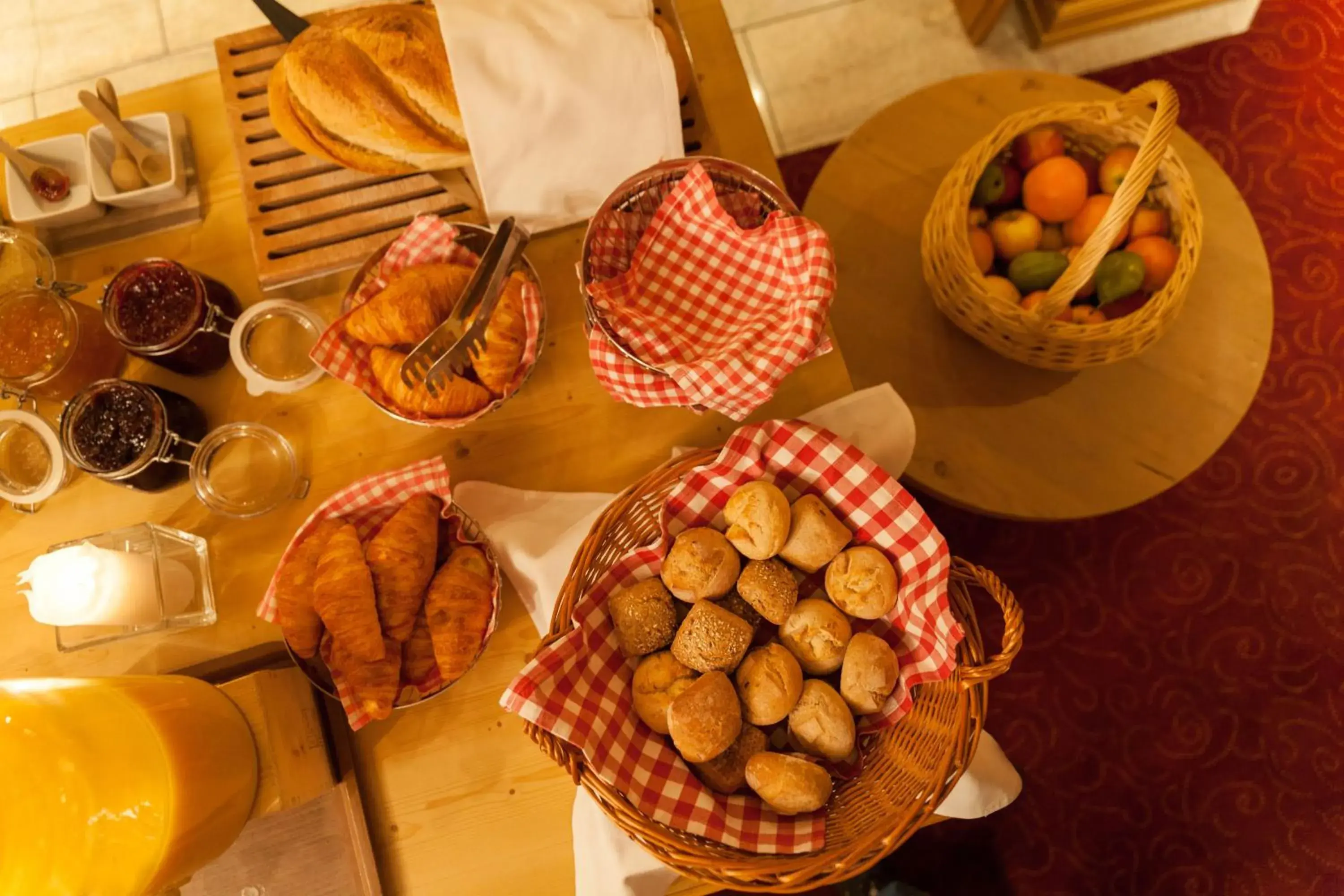 Buffet breakfast, Food in Hotel Walliserhof Zermatt