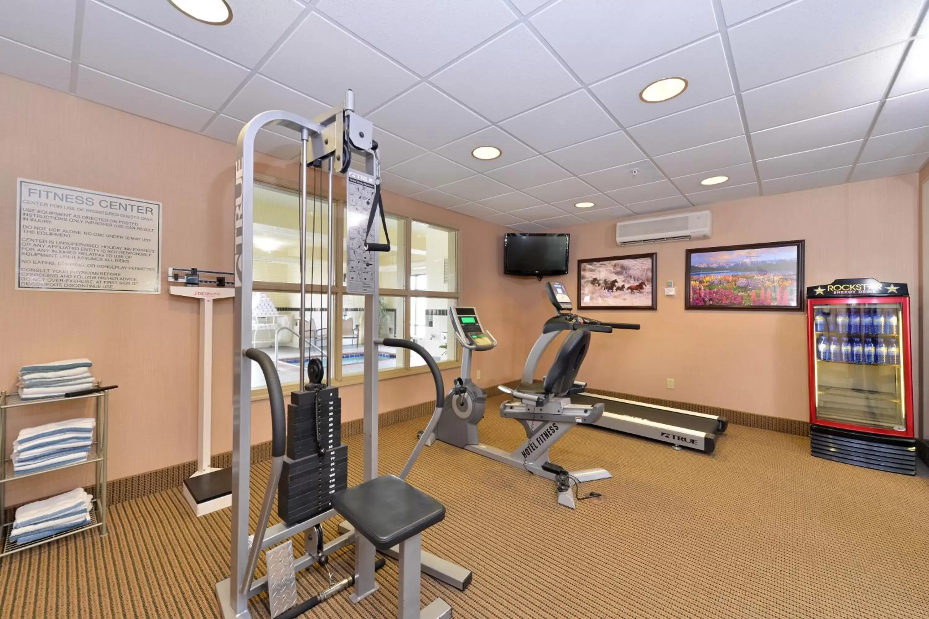 Spa and wellness centre/facilities, Fitness Center/Facilities in Holiday Inn Express Rawlins, an IHG Hotel