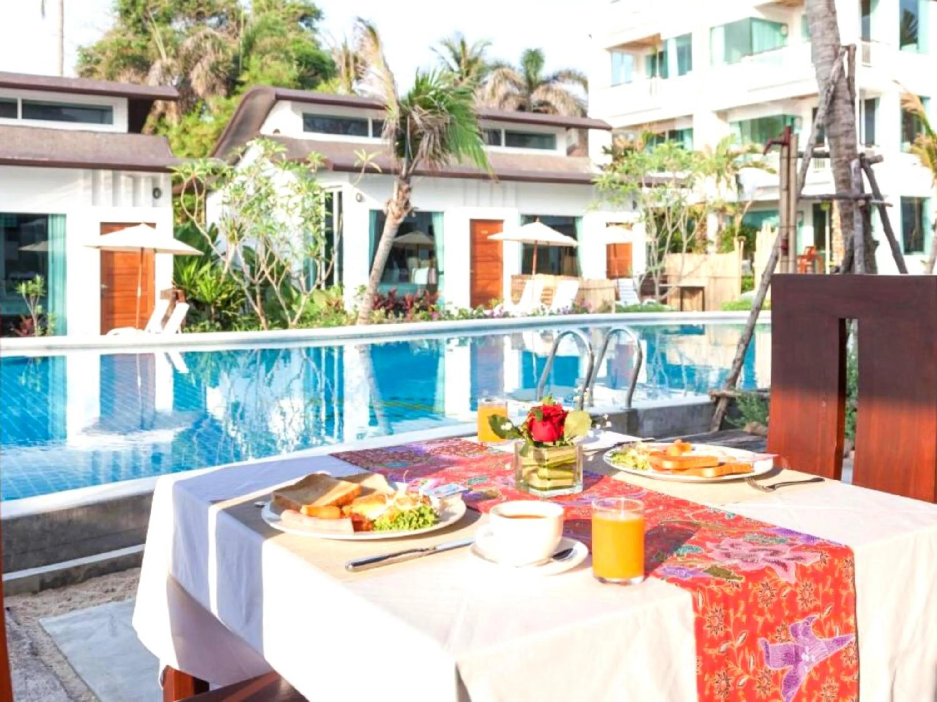 Restaurant/places to eat in The Samui Beach Resort