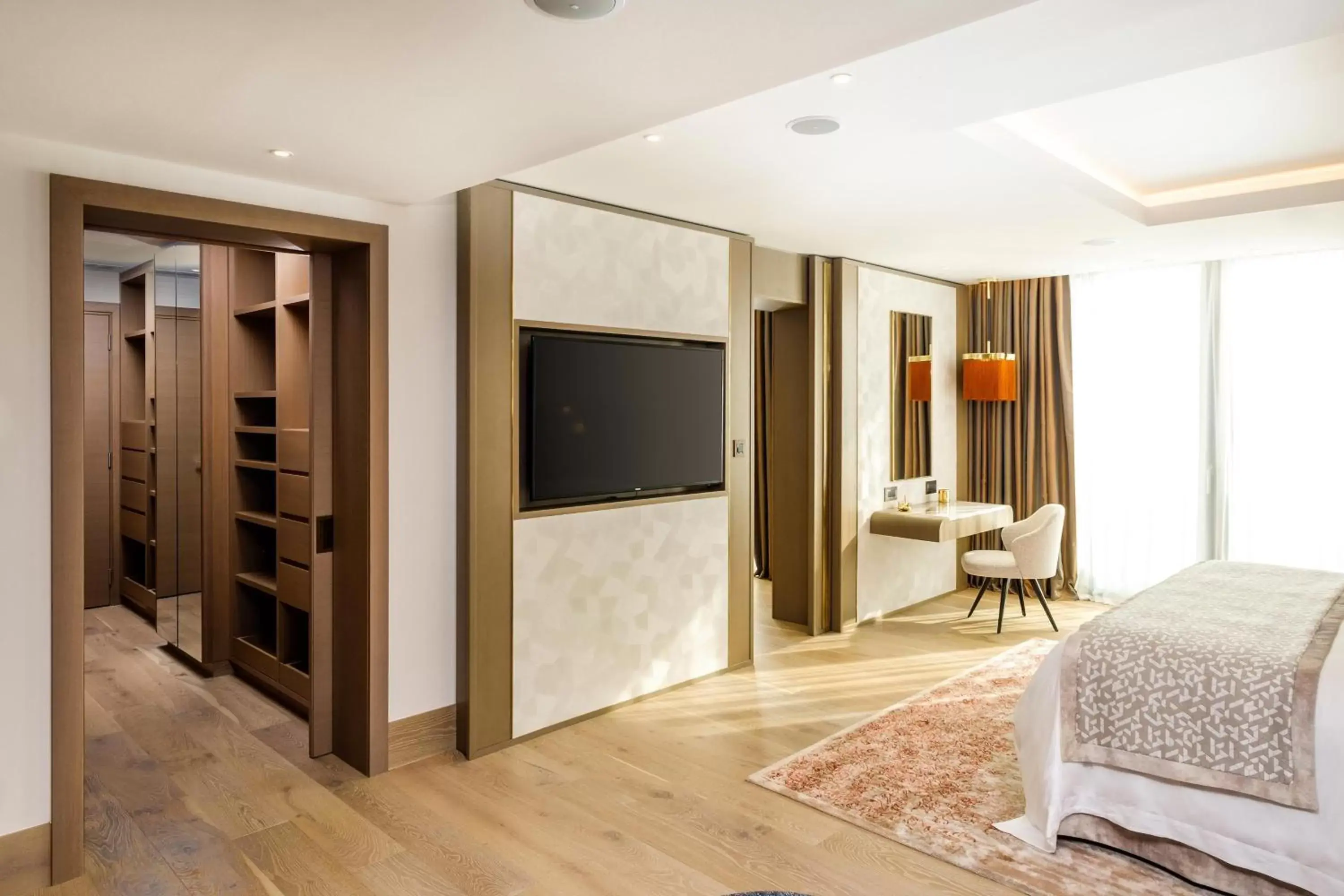 Bedroom, TV/Entertainment Center in Parklane, a Luxury Collection Resort & Spa, Limassol