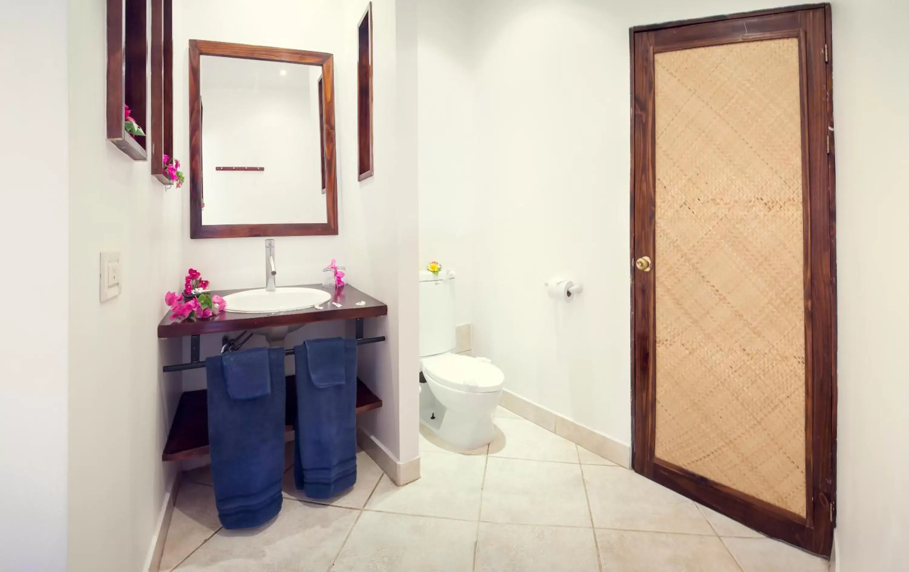 Bathroom in Hotel Laguna del Cocodrilo