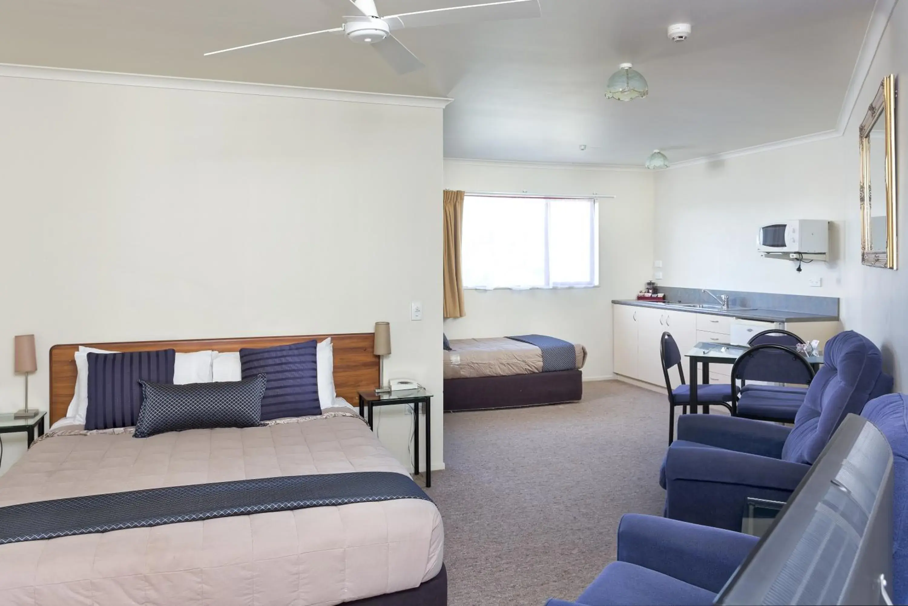 Bed in BK's Rotorua Motor Lodge