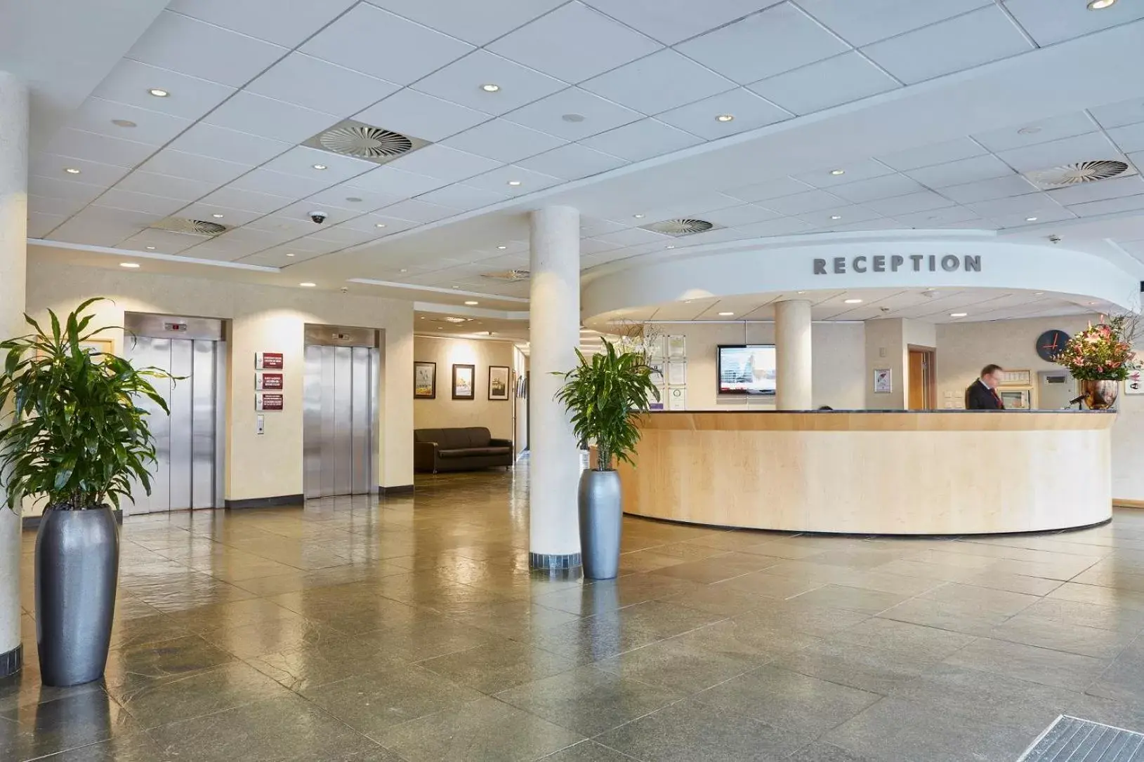 Area and facilities, Lobby/Reception in Future Inn Bristol