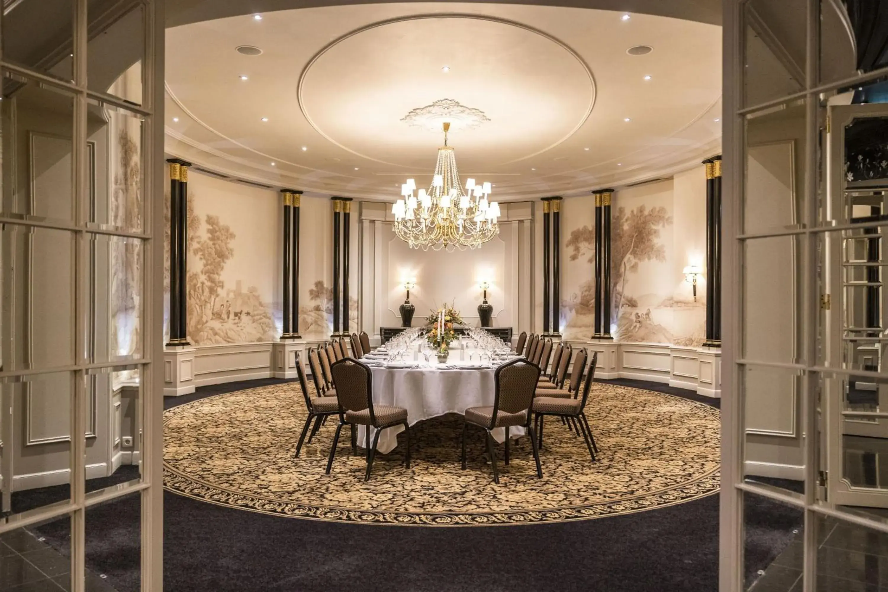 Meeting/conference room, Restaurant/Places to Eat in Hotel Bristol, a Luxury Collection Hotel, Vienna