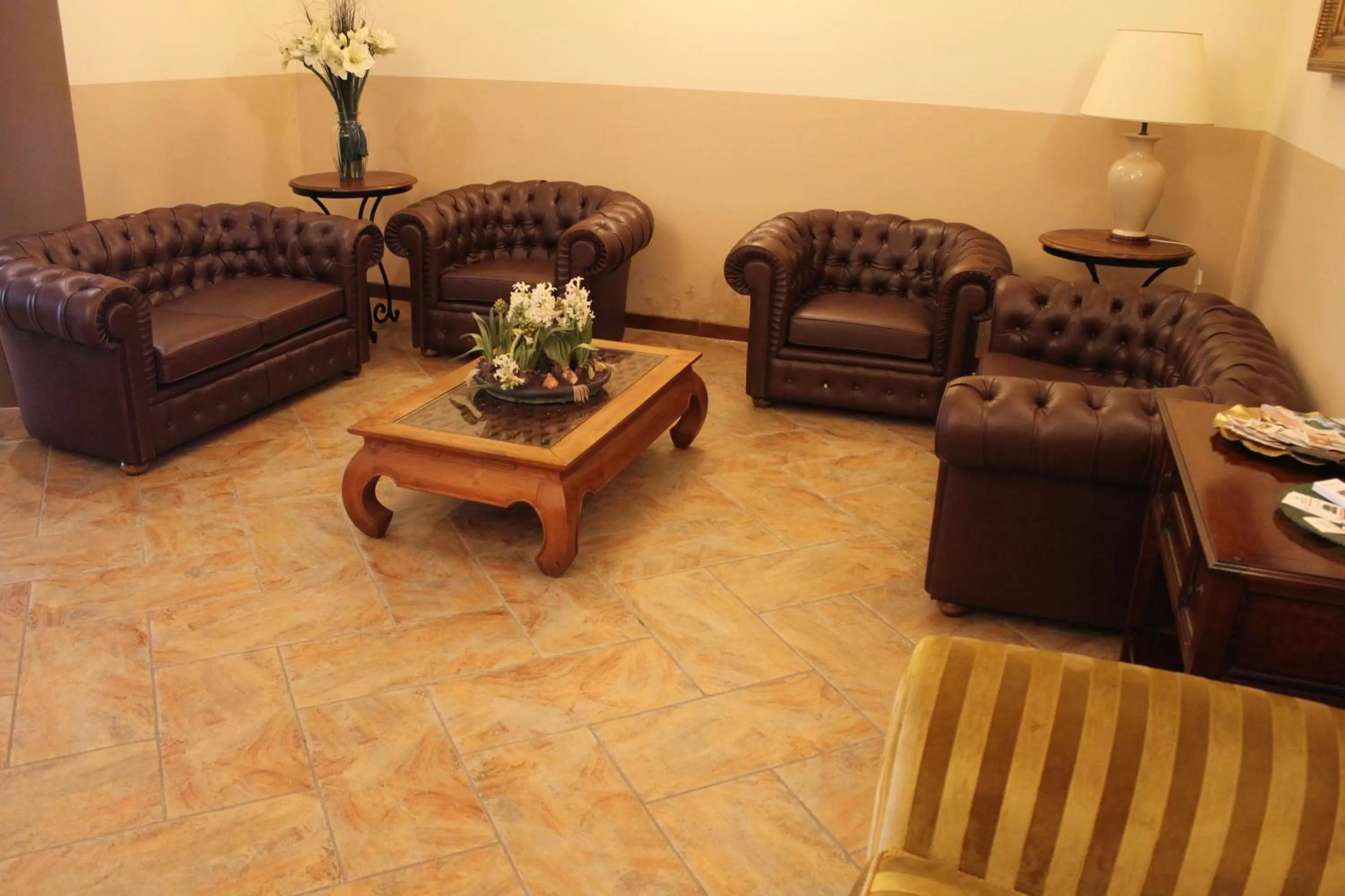 Living room in Hotel Don Carlo