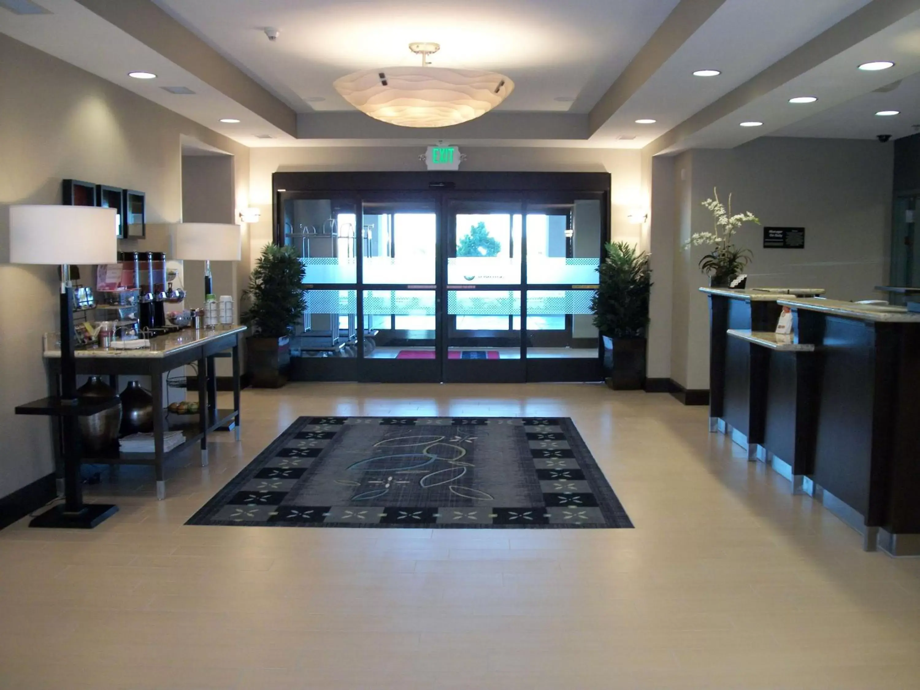 Lobby or reception in Hampton Inn & Suites Manteca