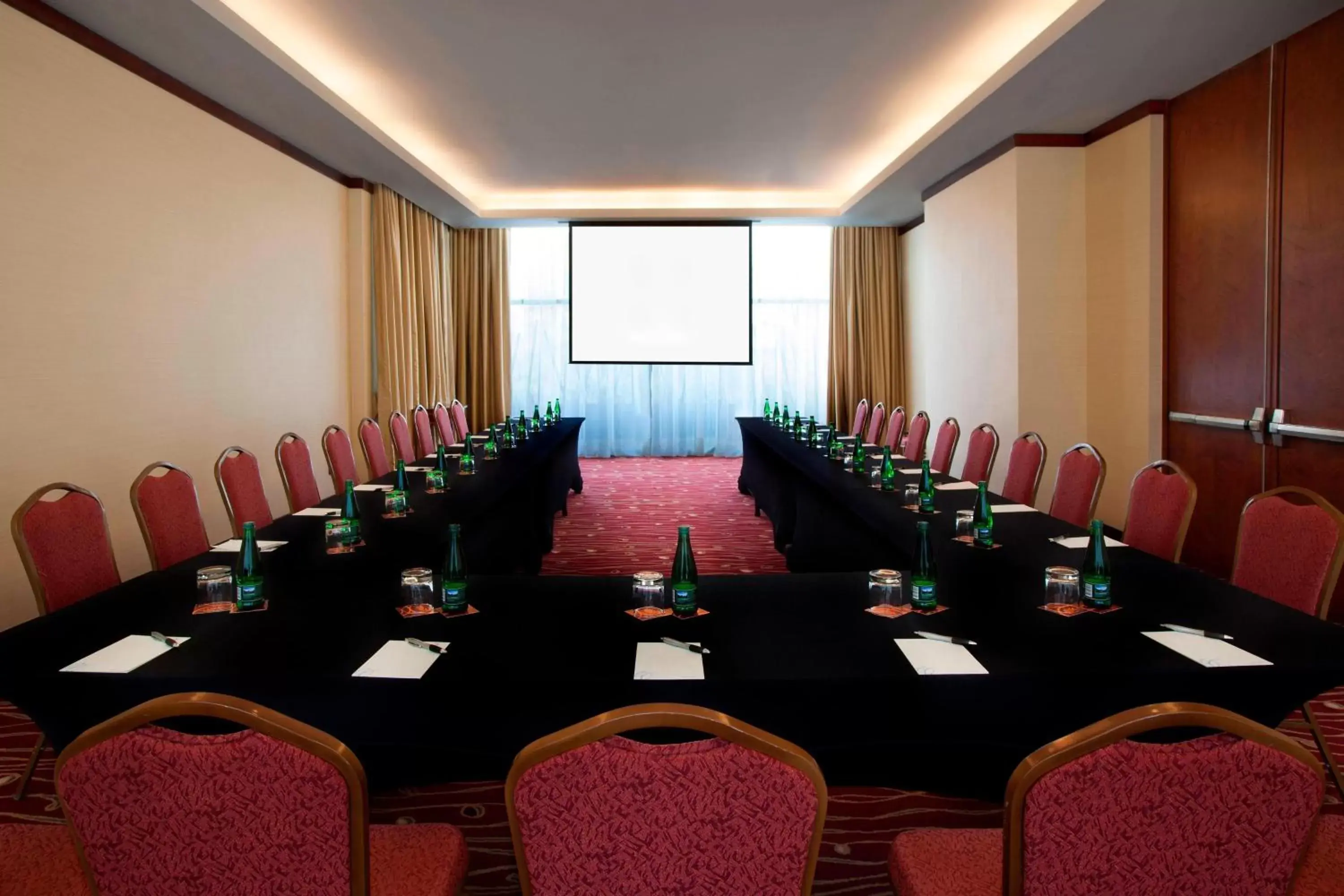 Meeting/conference room in Sheraton Santiago Hotel & Convention Center