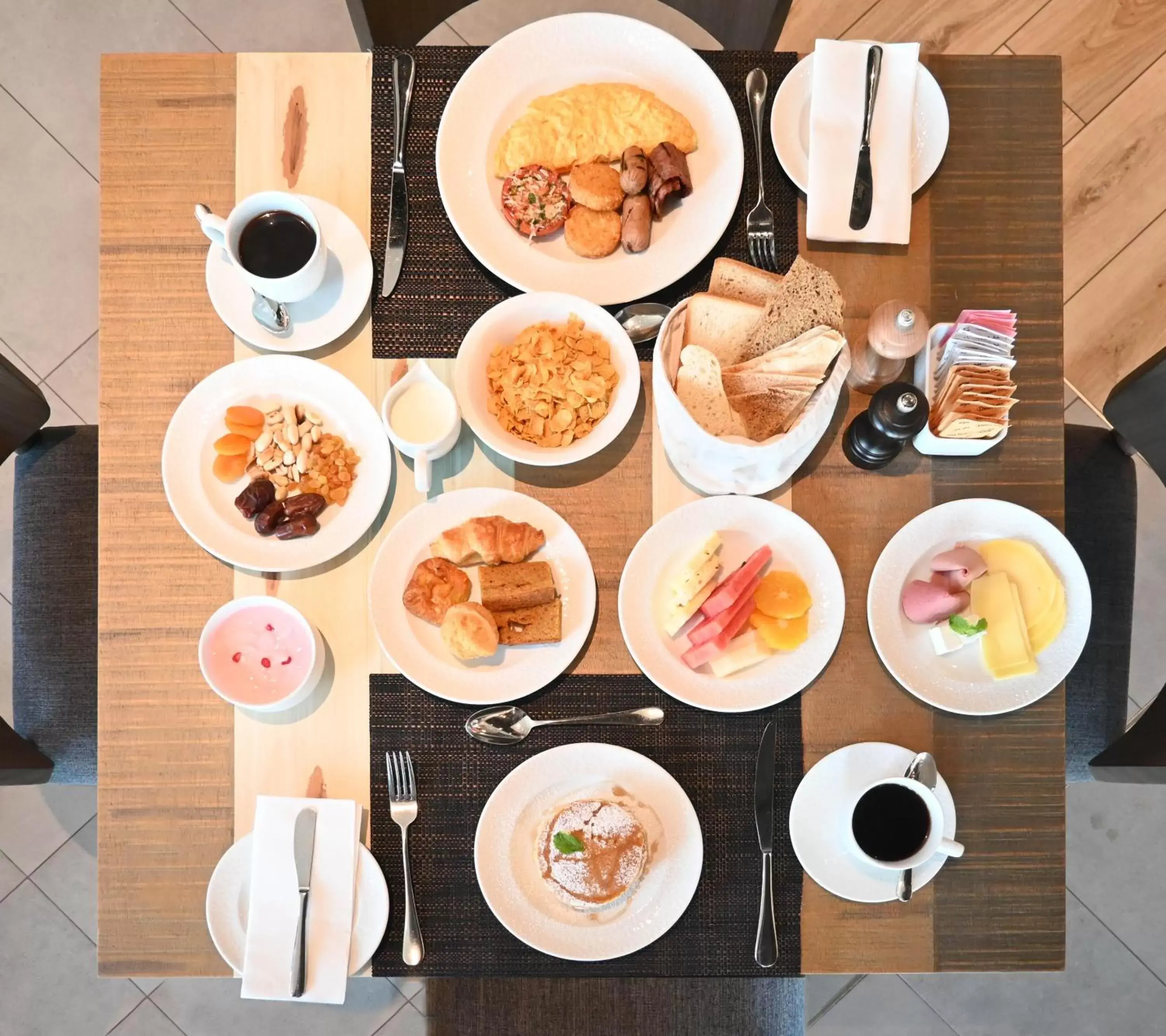 Food and drinks, Breakfast in Days Hotel By Wyndham Dubai Deira