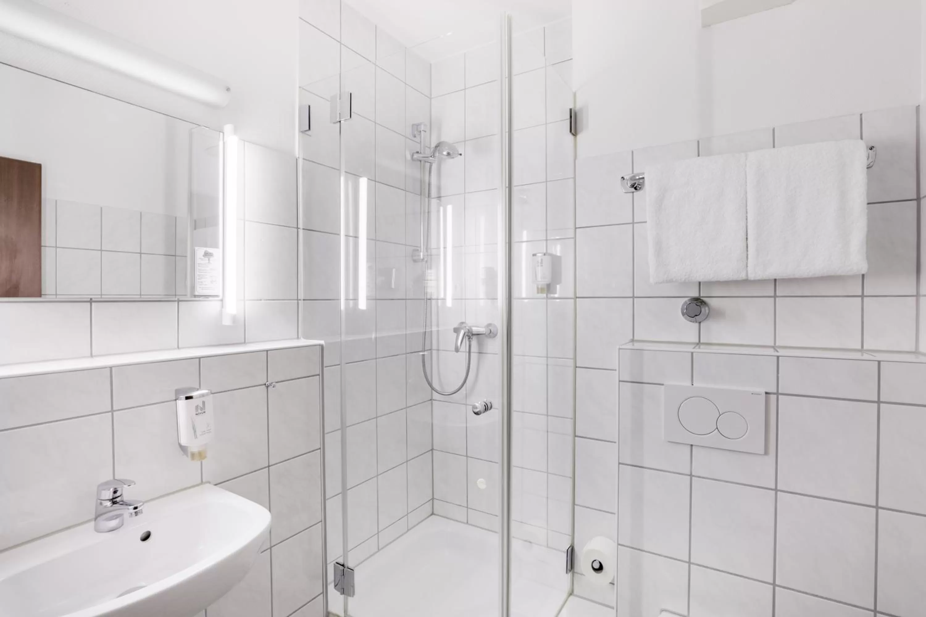 Single Room in acora Düsseldorf Living the City