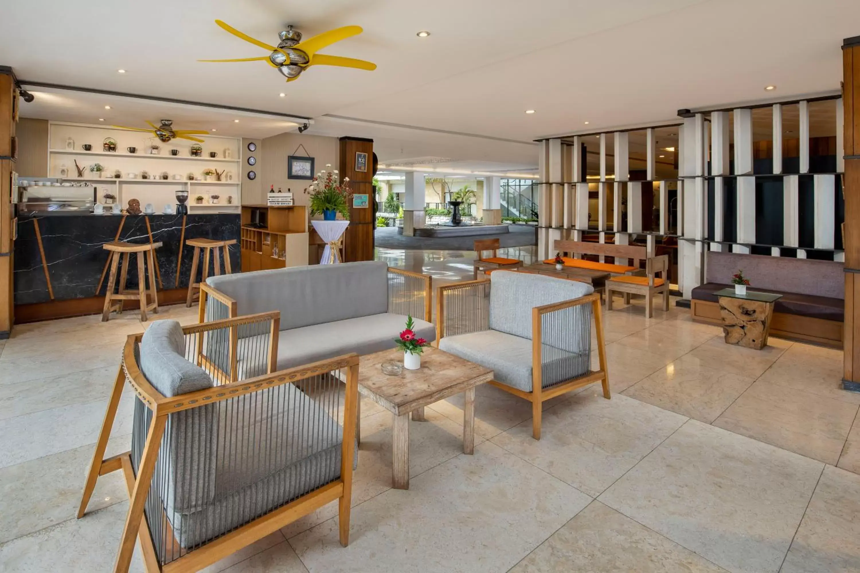 Lounge or bar in Grand Inna Kuta